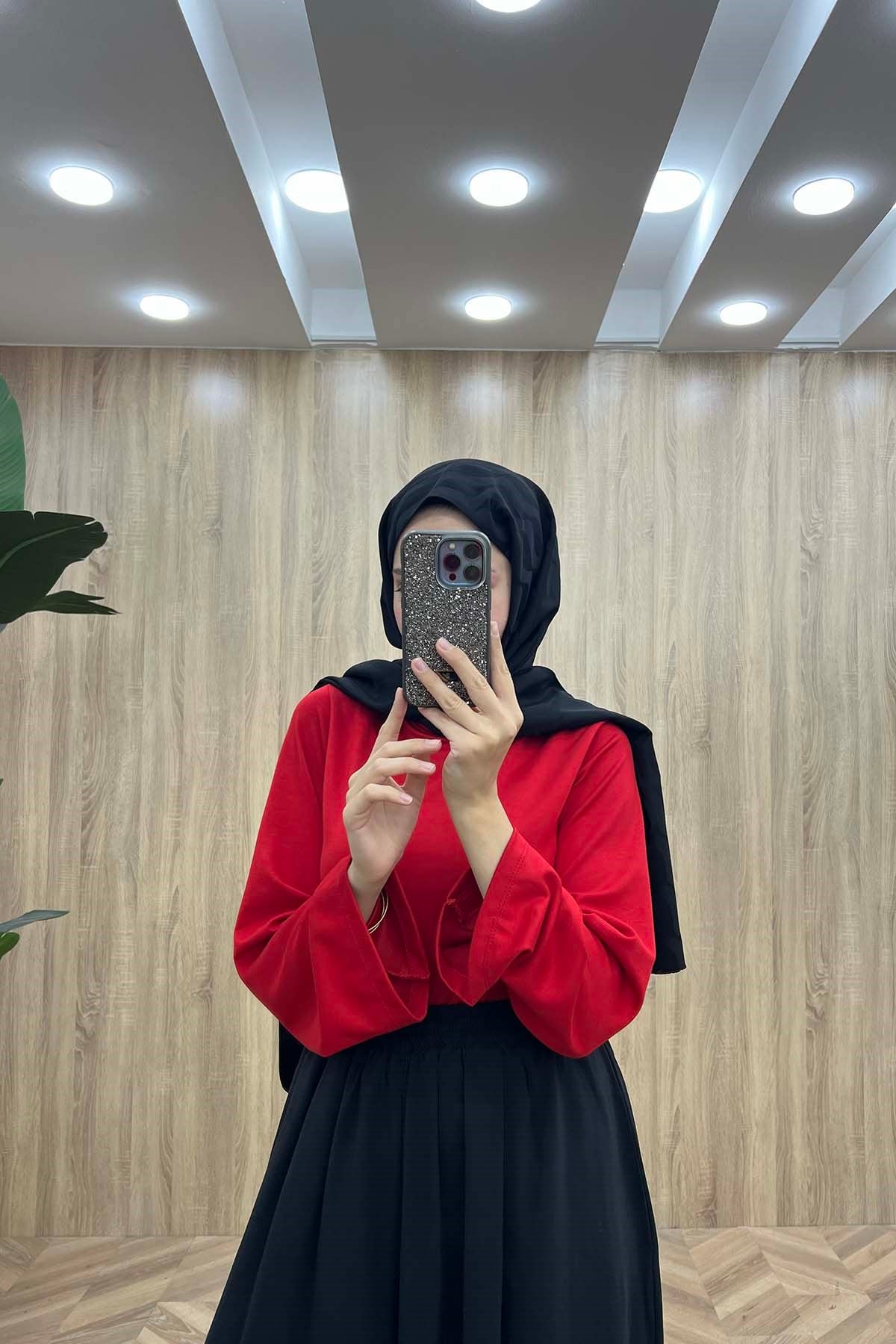 Bel Lastikli Dökümlü Modal Pantalon Siyah