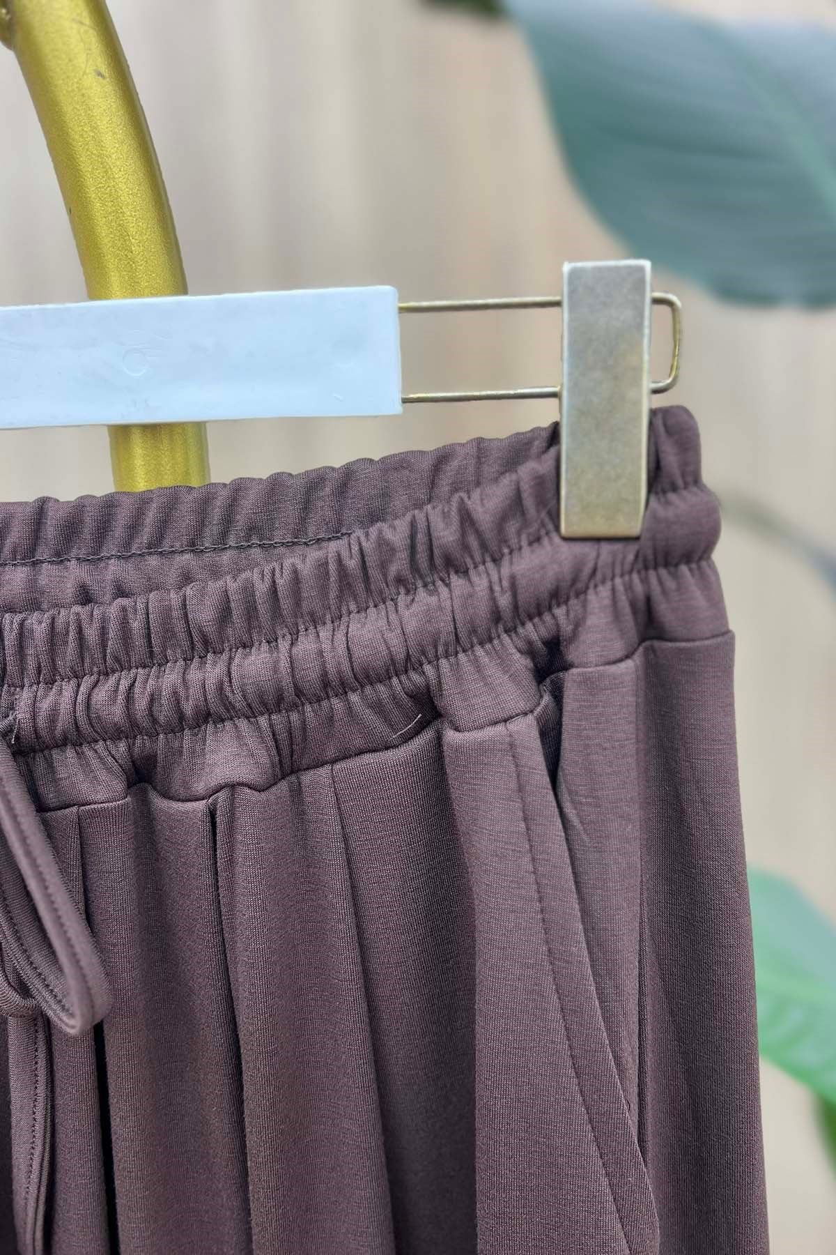 Beli Lastikli Rahat Kalıp Oysh Pantalon Kahve
