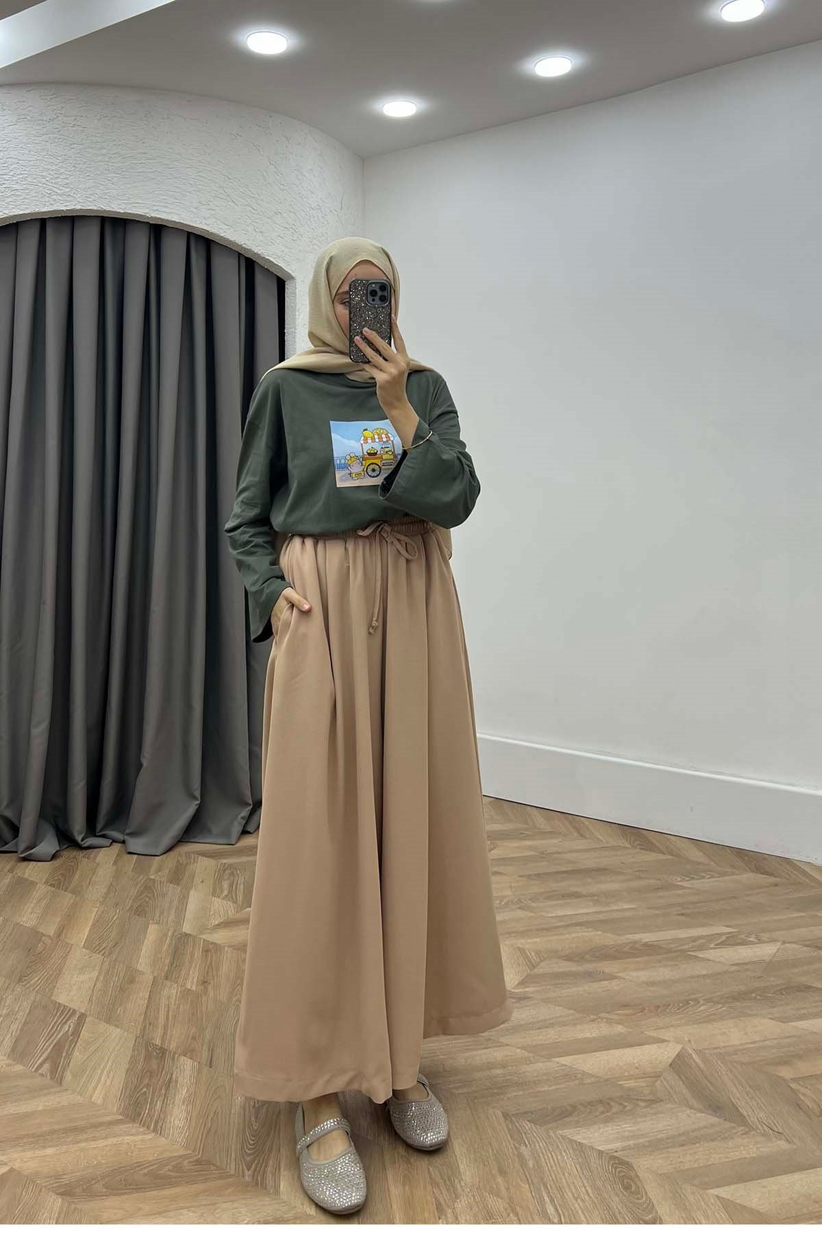 Beli Lastikli Rahat Kalıp Pantalon Krem