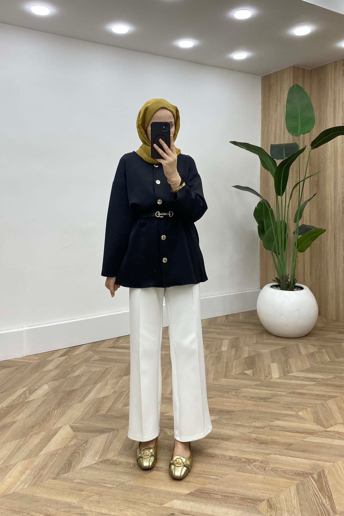 Bisiklet Yaka Bel Büzgülü Modern Tunik Siyah