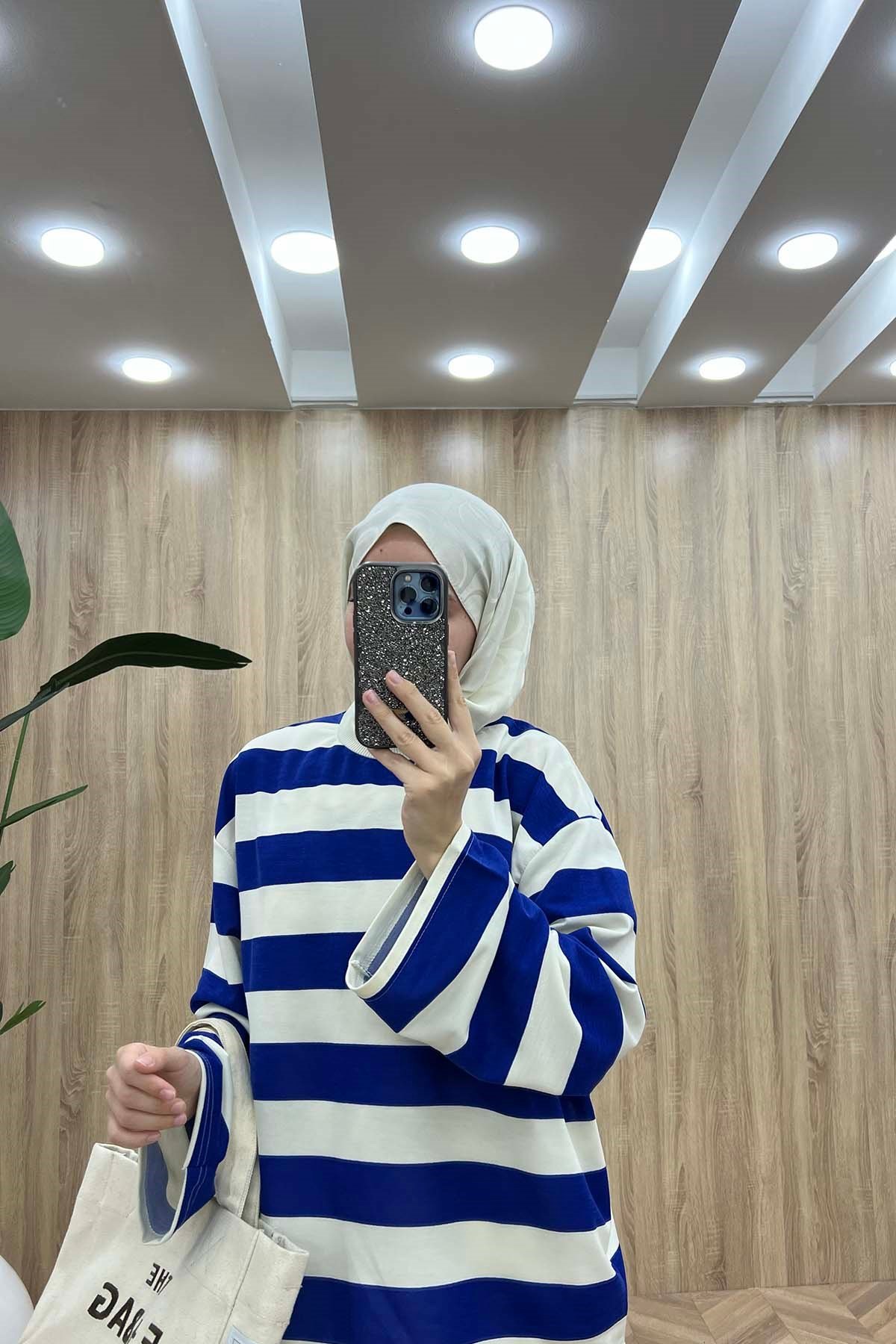 Bisiklet Yaka Çizgili Sweatshirt Mavi