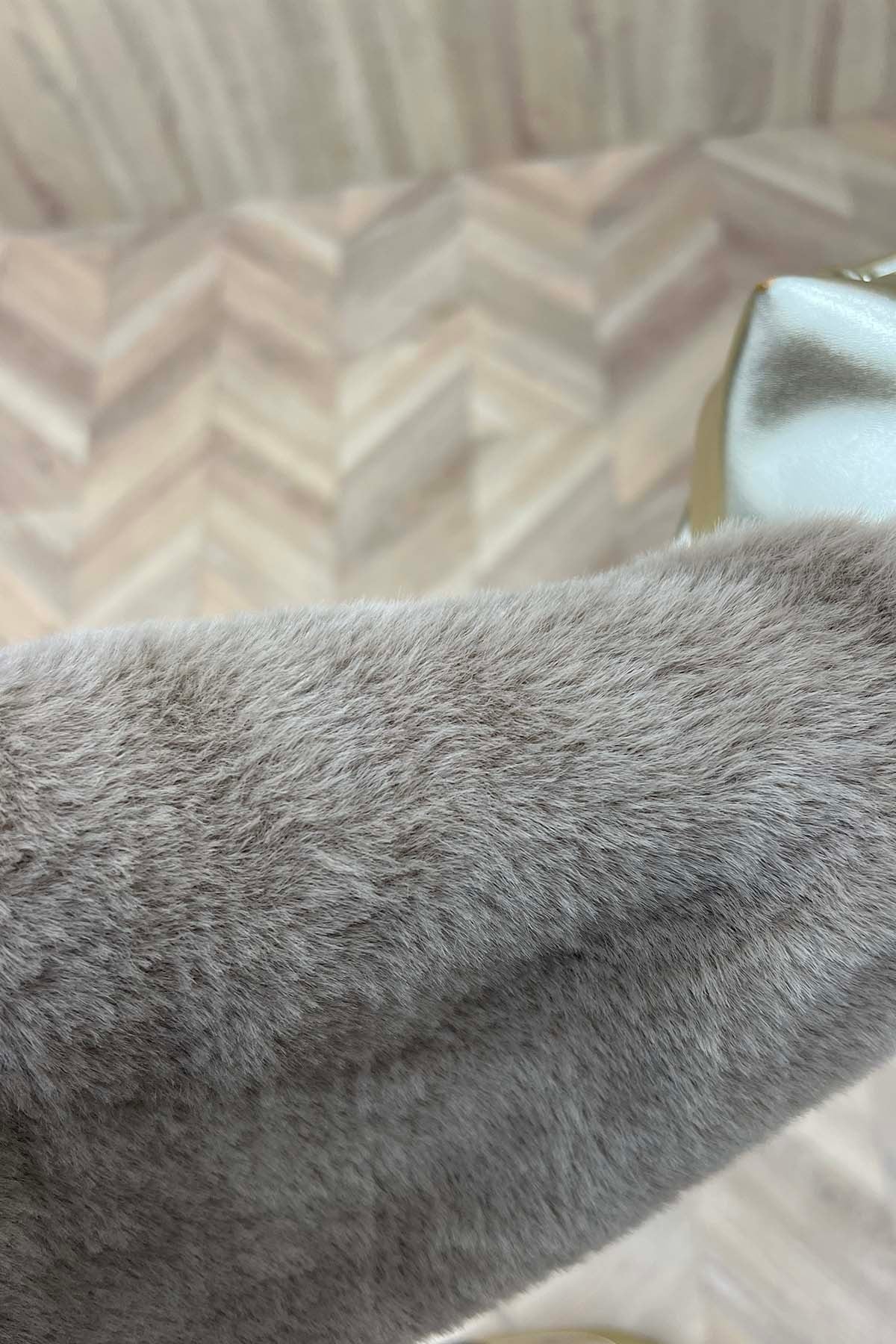 Bisiklet Yaka Kemerli Peluş Kazak Sütlü Kahve