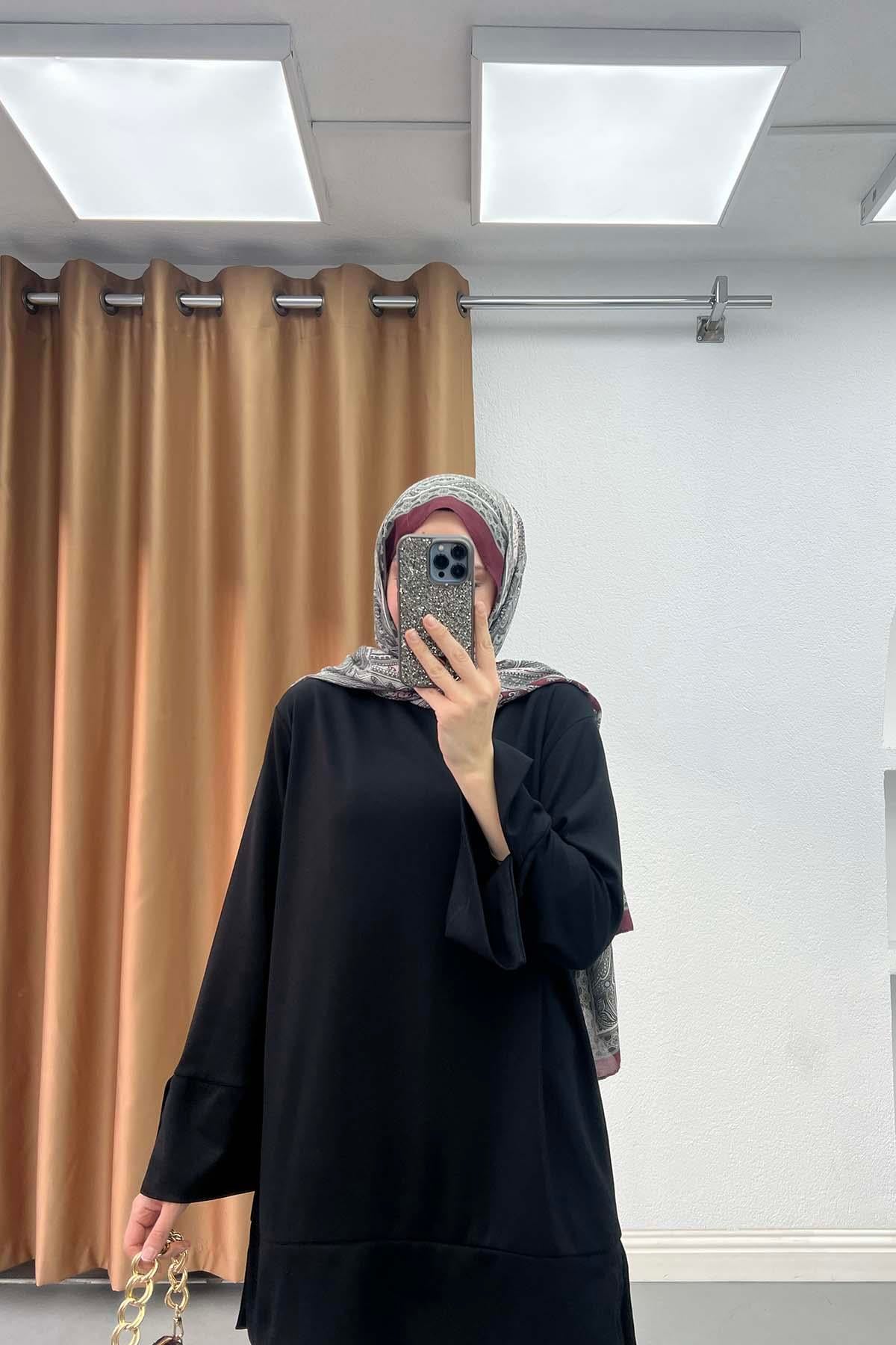 Bisiklet Yaka Yırtmaçlı Oysho Tunik Siyah