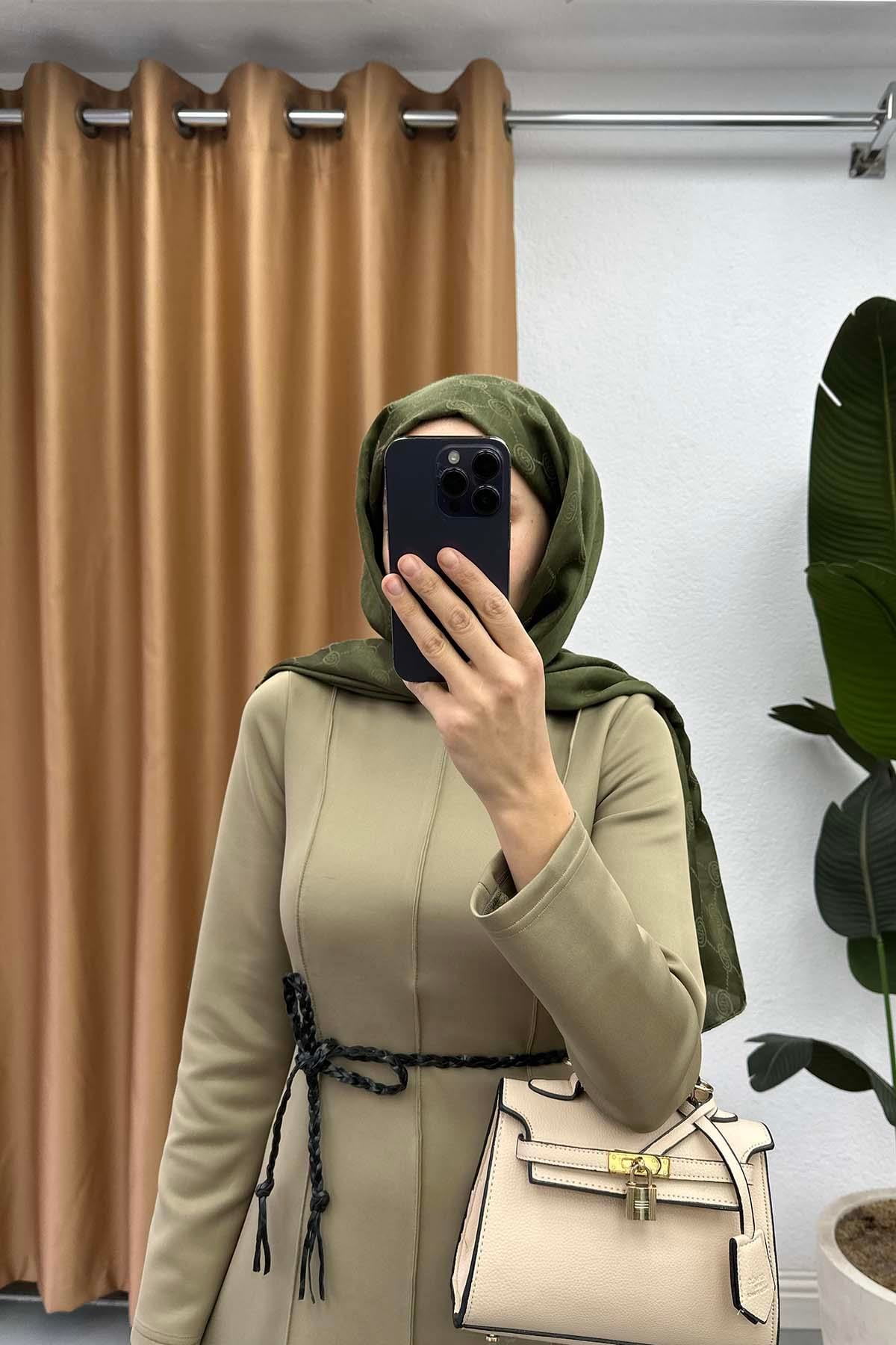 Biyeli Kuşaklı Scuba Elbise Yağ Yeşili