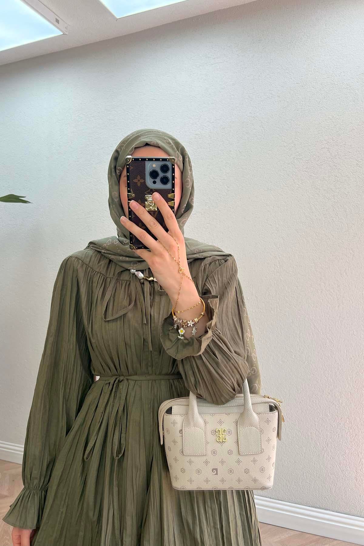 Boyun ve Kol Fırfırlı Pilise Detaytlı Tunik Haki