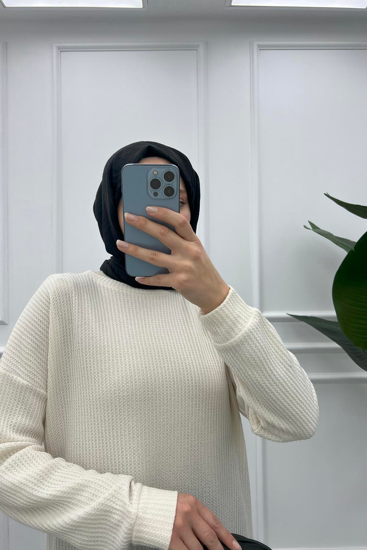 Burgu Tunik Krem