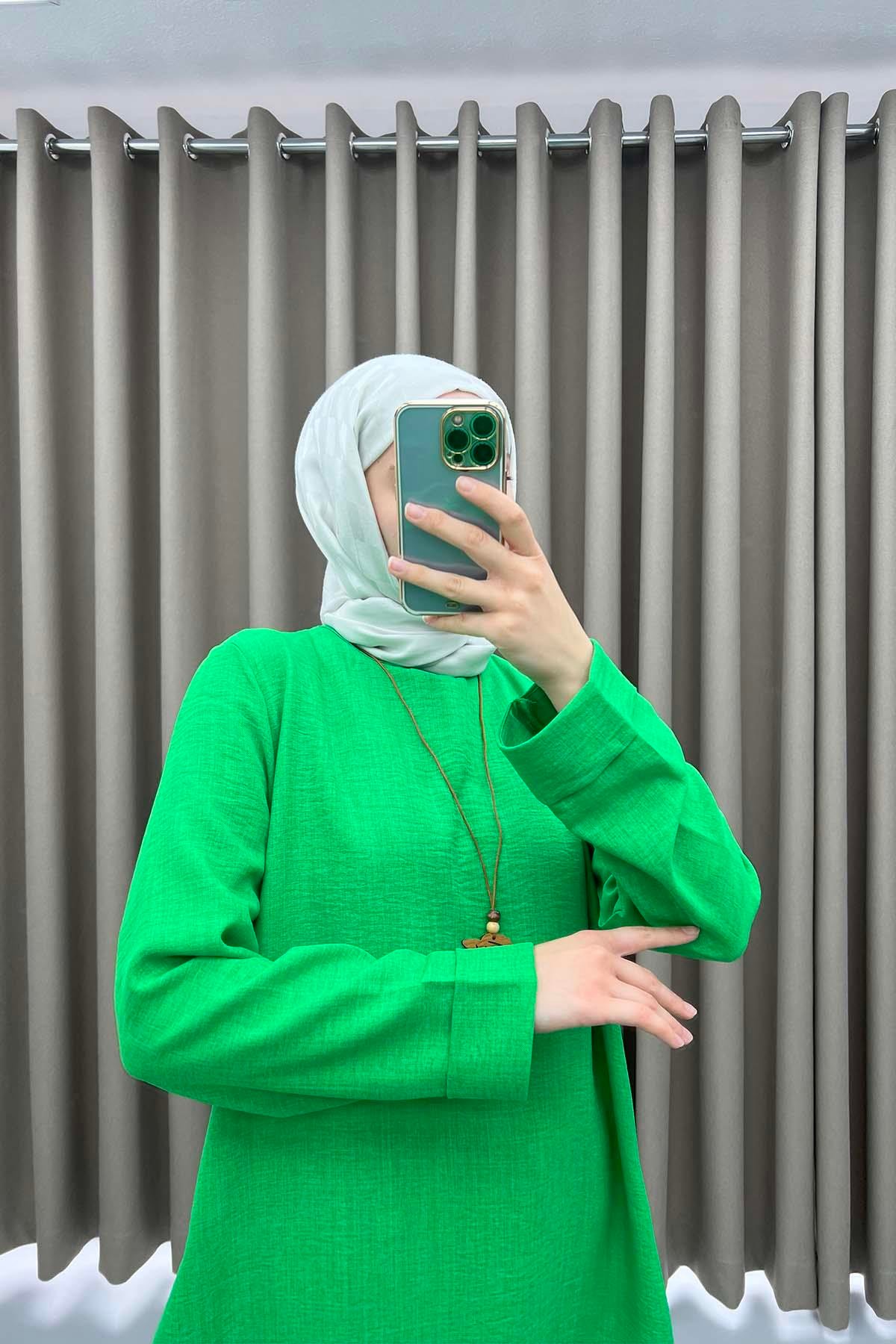 Büyük Beden Kolyeli Tunik Yeşil