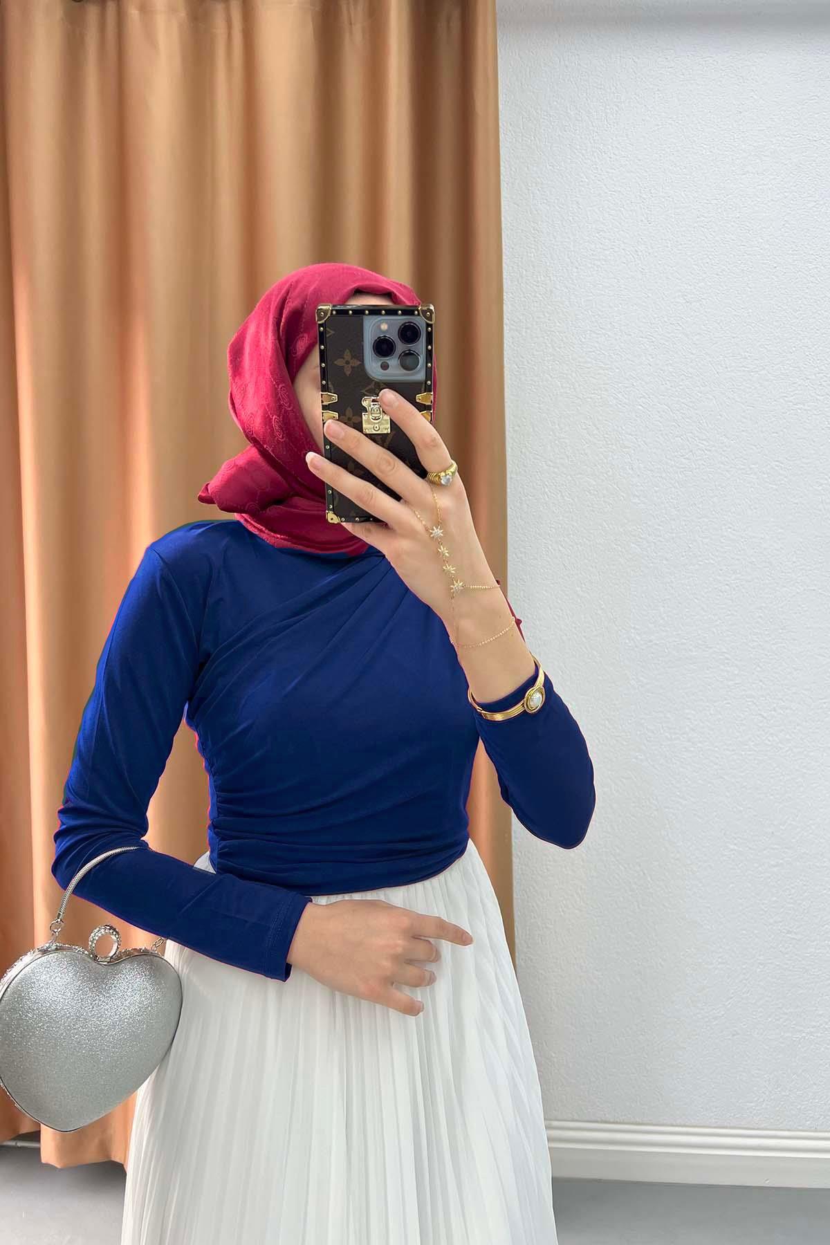 Büzgü Detaylı Bluz Saks Mavi