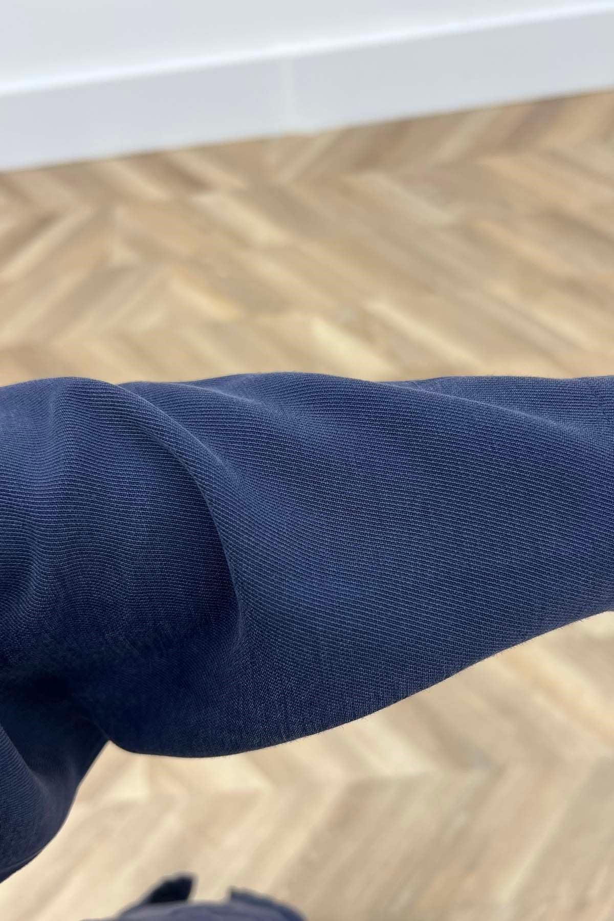 Büzgü Detaylı Sportif Takım Lacivert