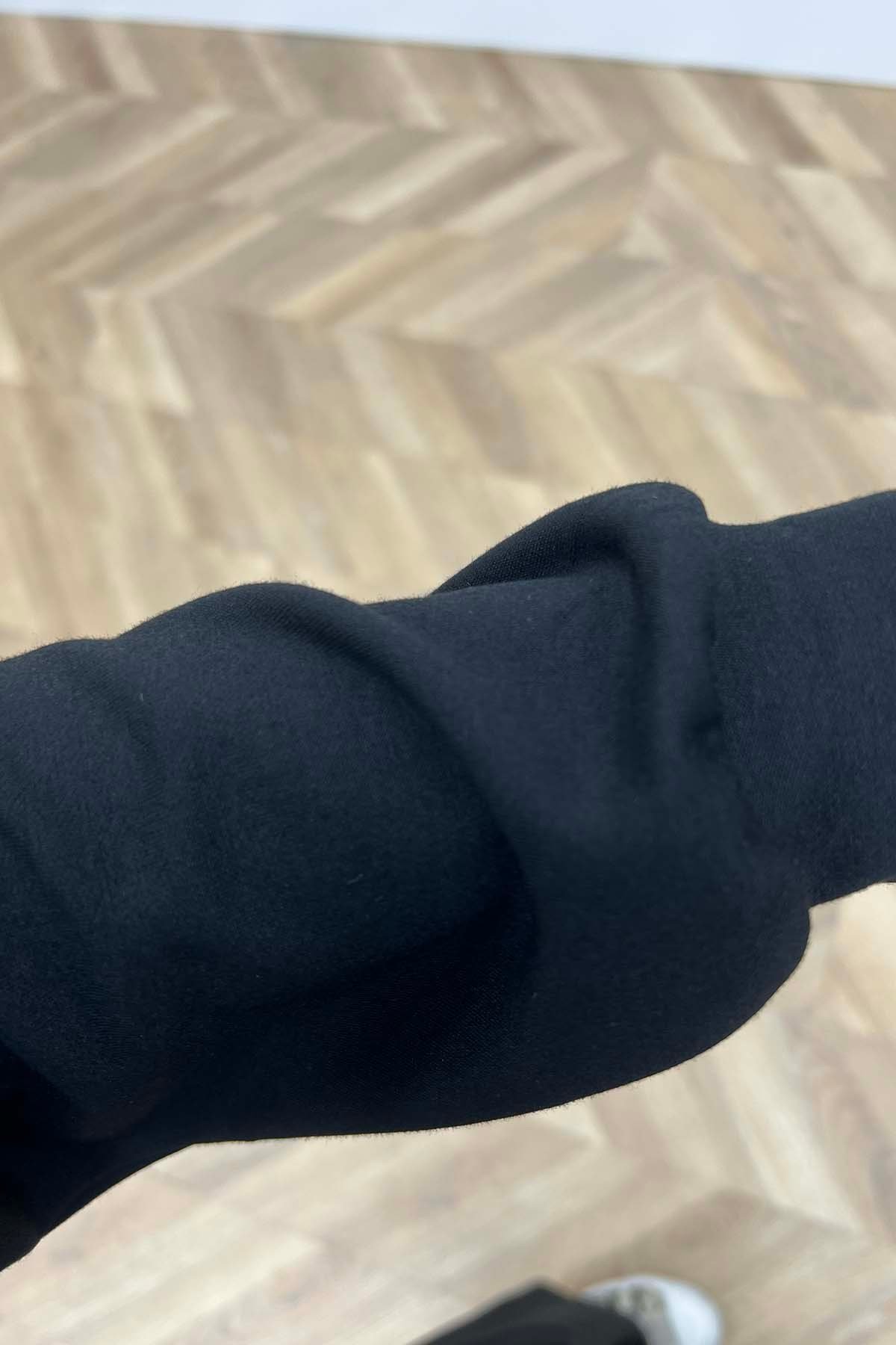 Çakım Detaylı Bel Büzgülü Günlük Takım Siyah