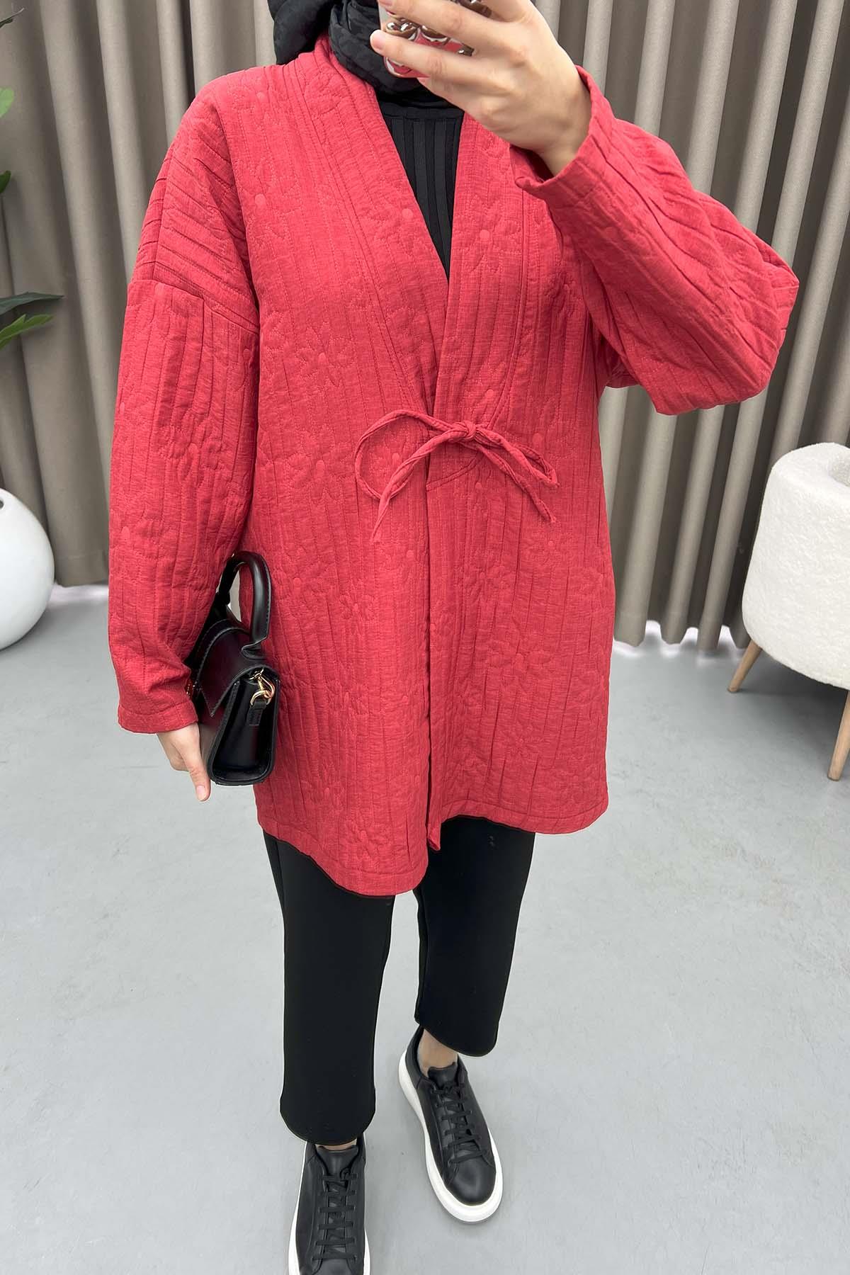 Çiçek İşlemeli Bağlamalı Kimono Kırmızı