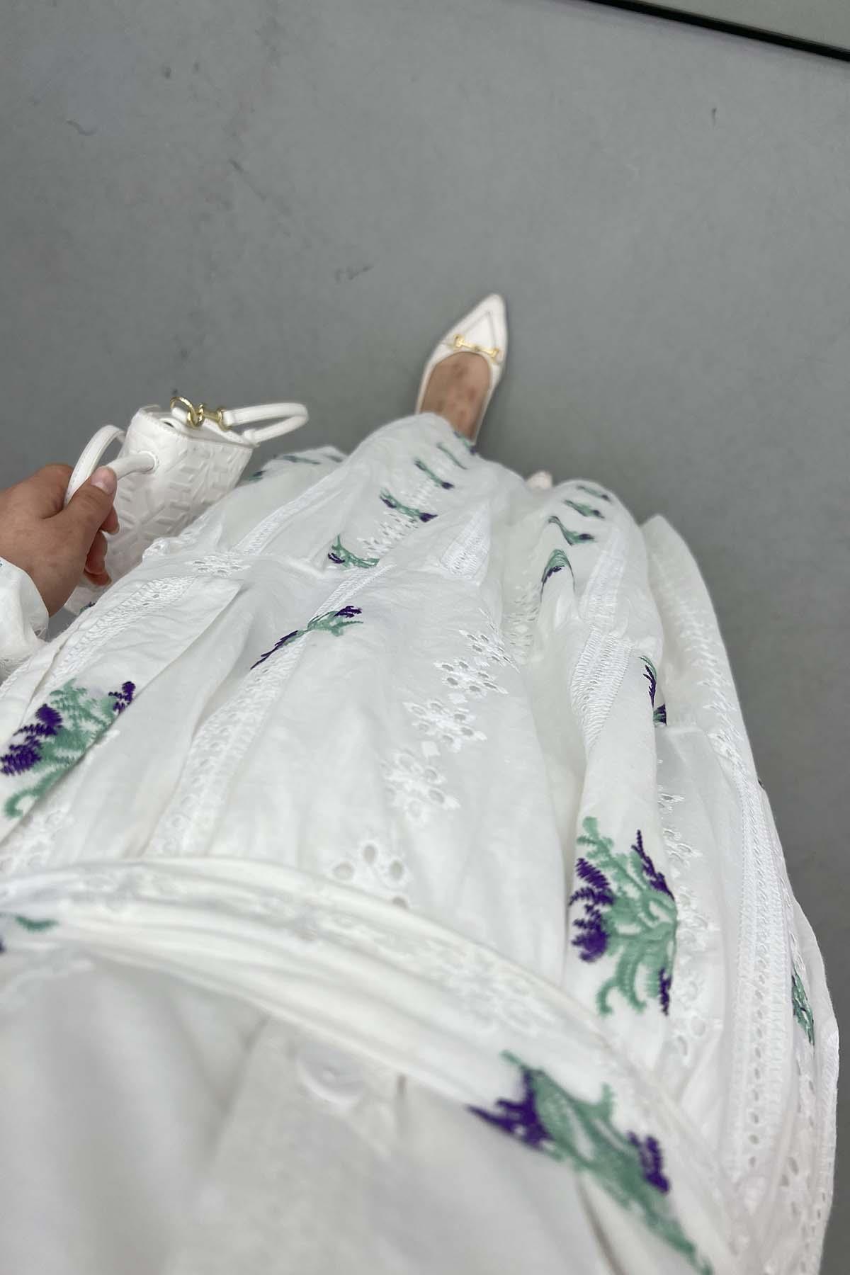 Çiçek İşlemeli Fisto Elbise Beyaz