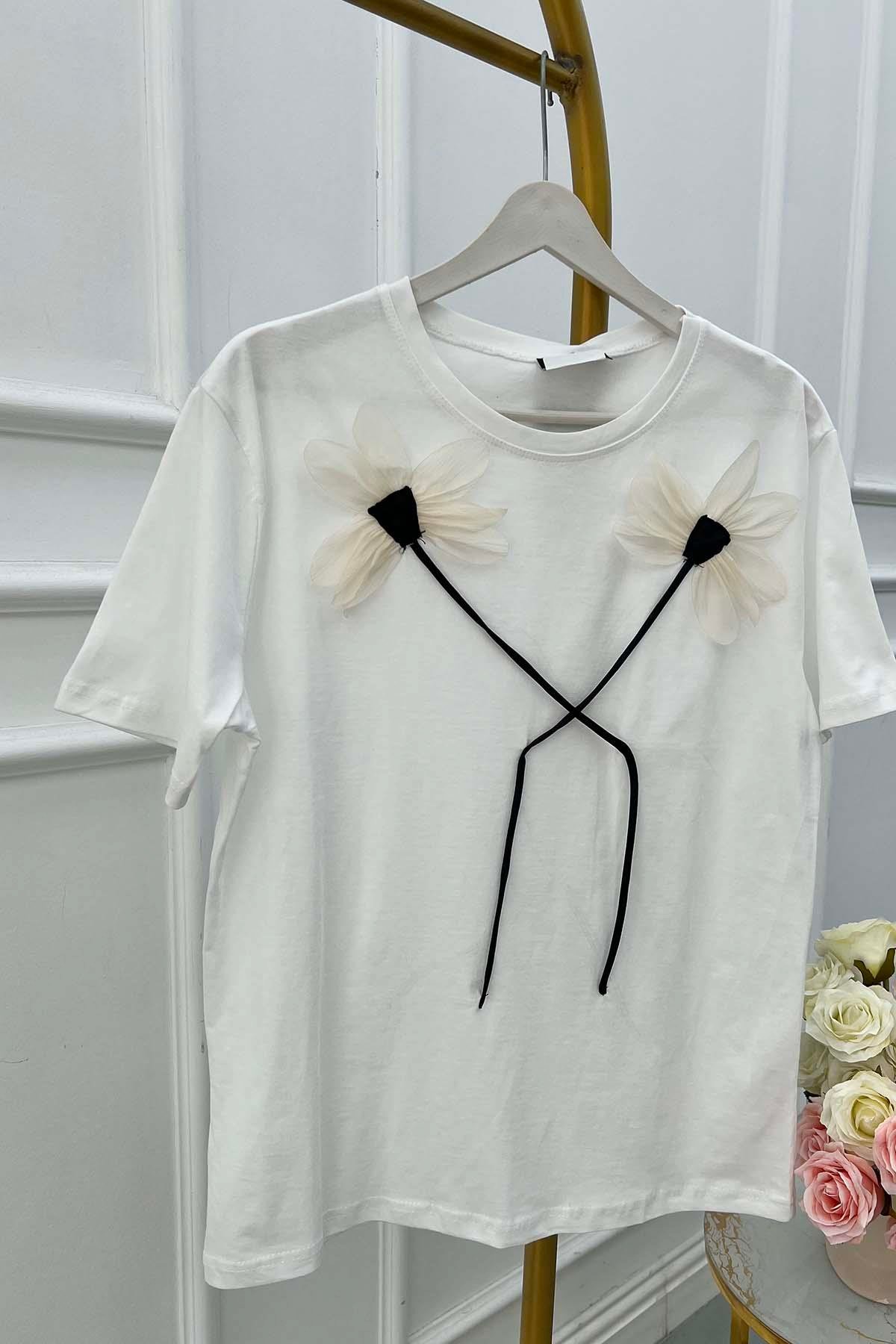 Çiçek Motifli Tshirt Beyaz