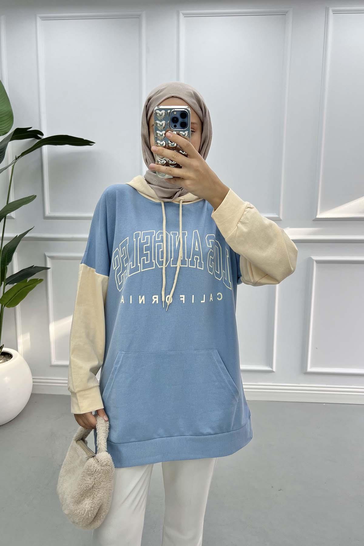 Çift Renkli Yazılı Sweatshirt Mavi