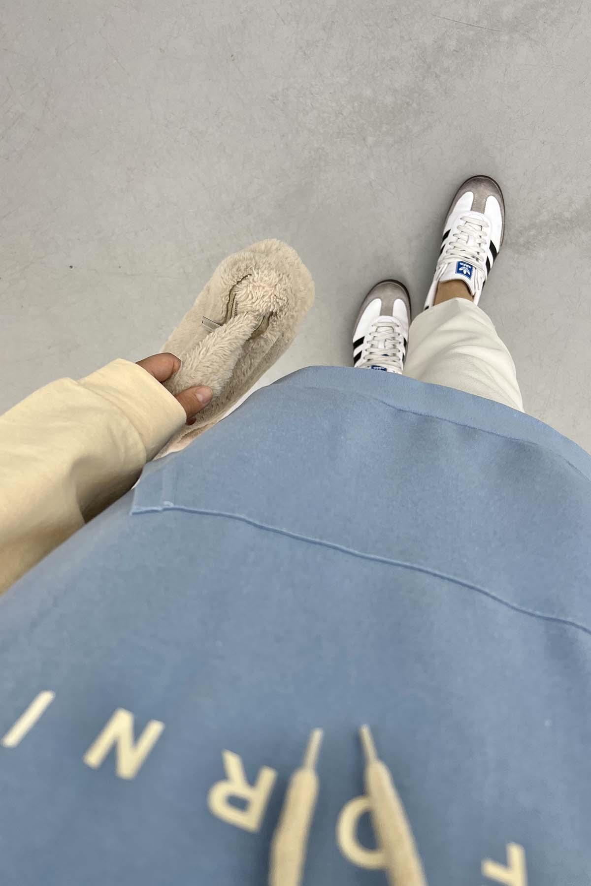 Çift Renkli Yazılı Sweatshirt Mavi