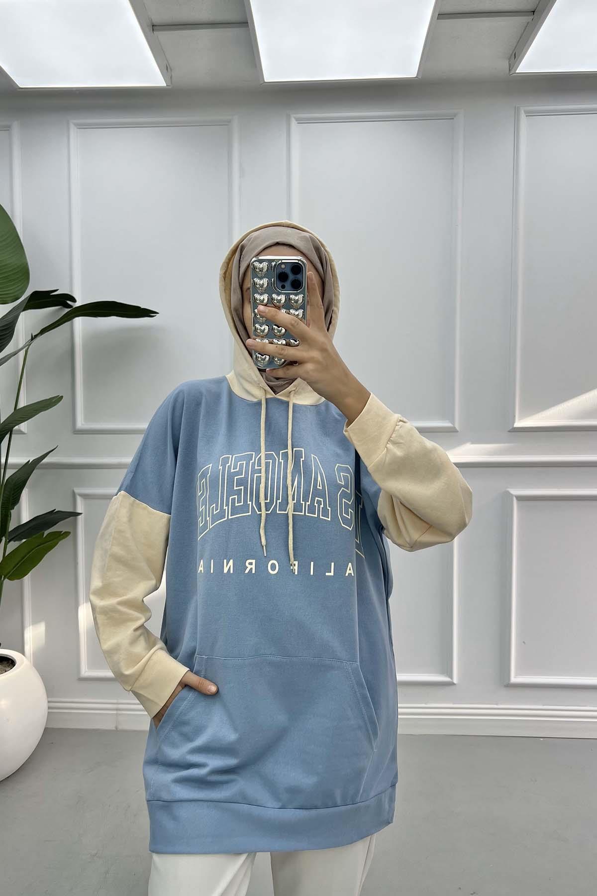 Çift Renkli Yazılı Sweatshirt Mavi