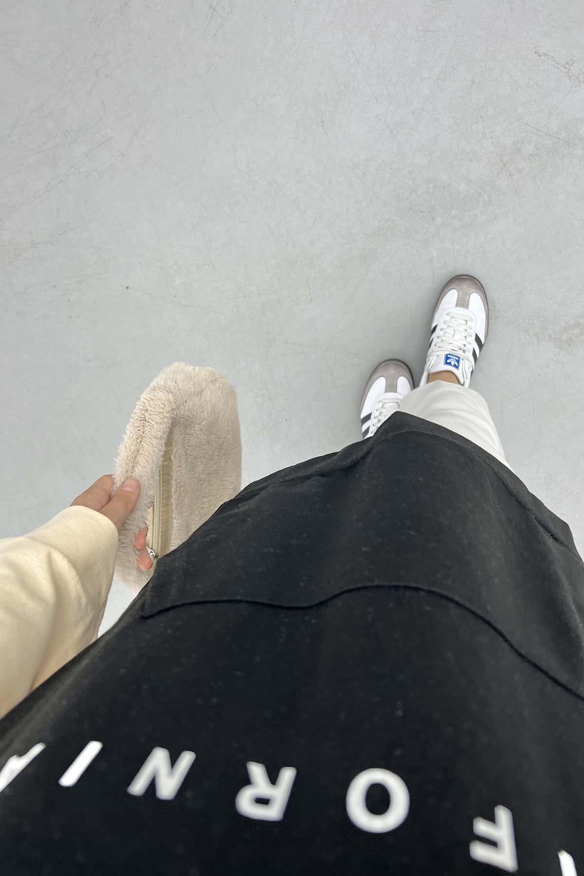 Çift Renkli Yazılı Sweatshirt Siyah