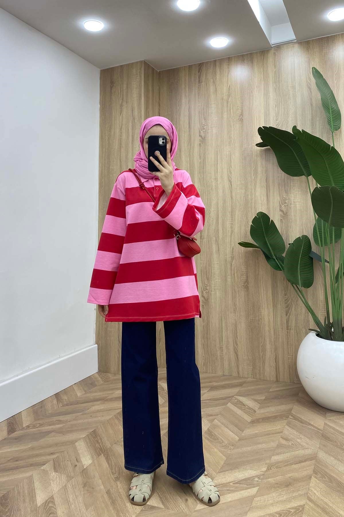 Çizgili Polo Yaka Düğmeli Sweatshirt Pembe