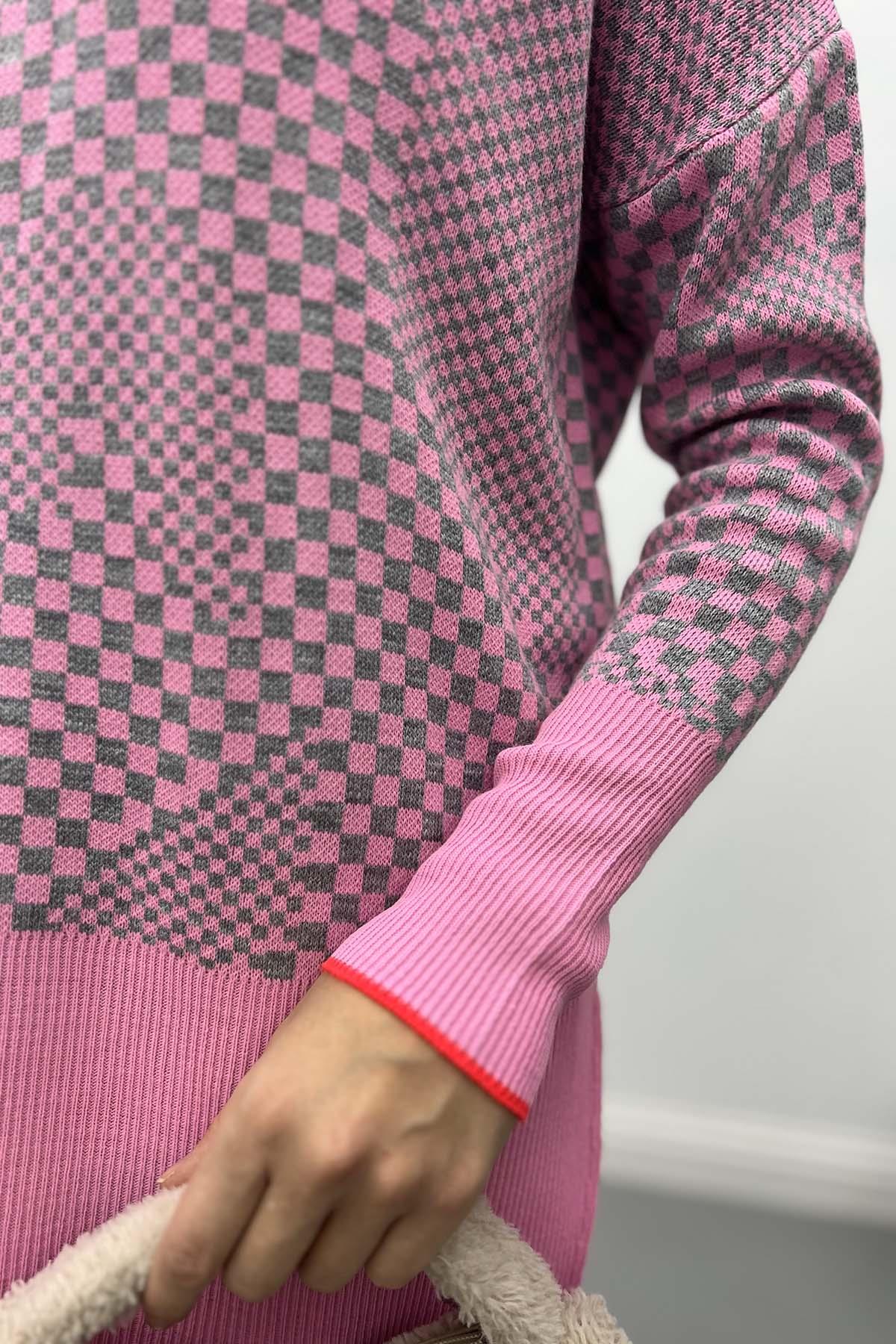 Dama Desenli Triko Kazak Pembe