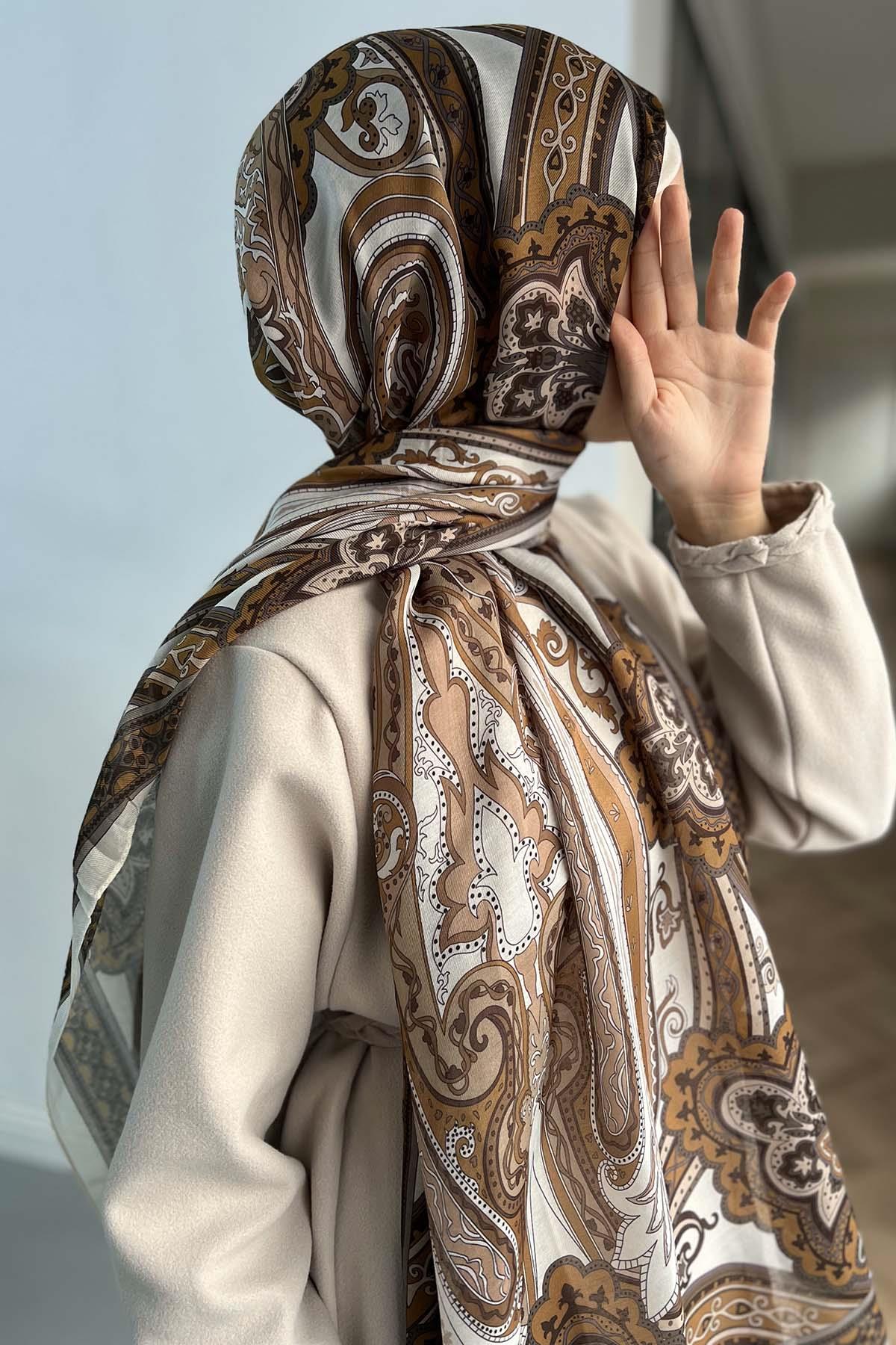 Desenli Etro Şal Kahve