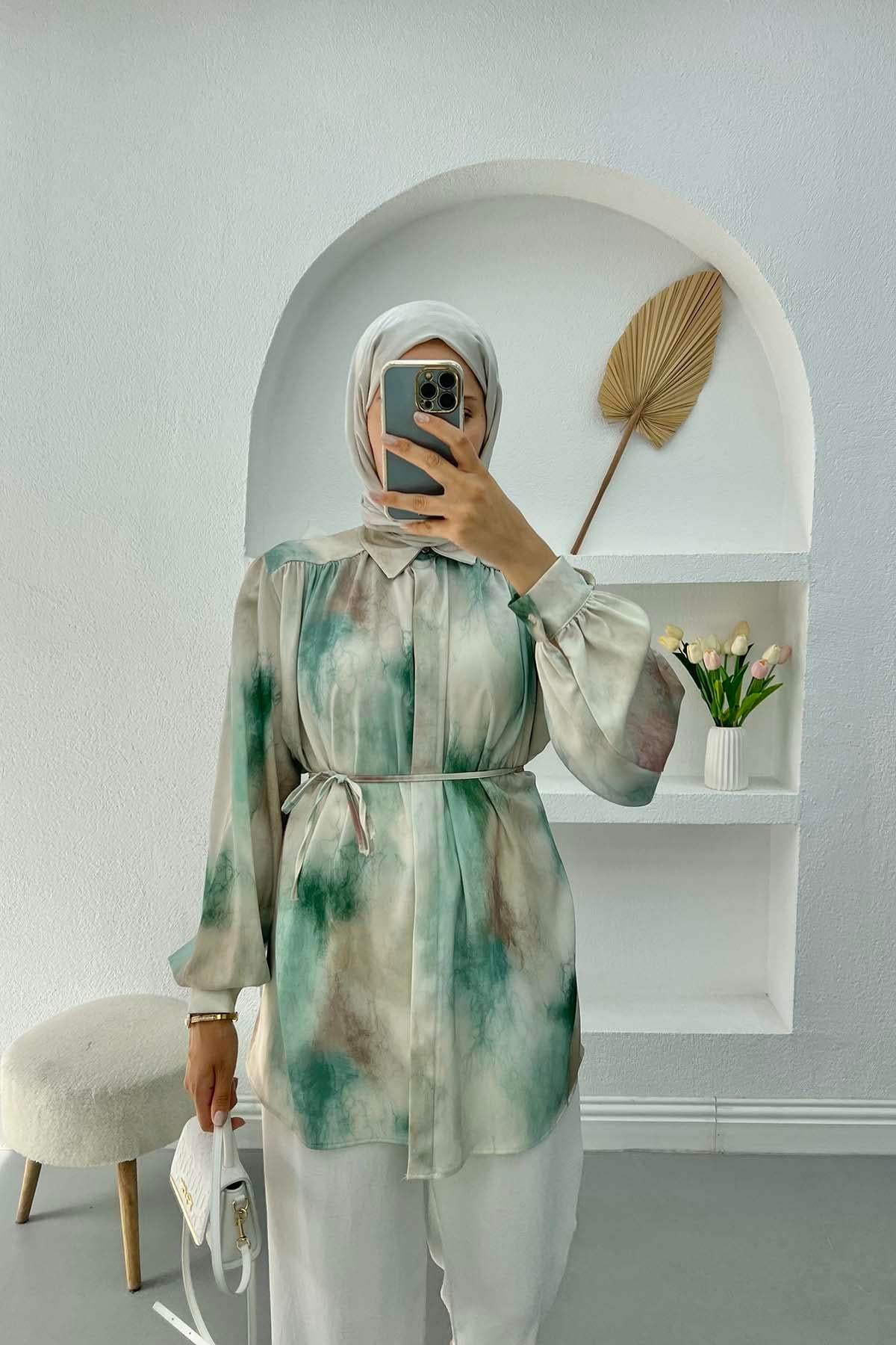 Desenli Saten Bluz Yeşil