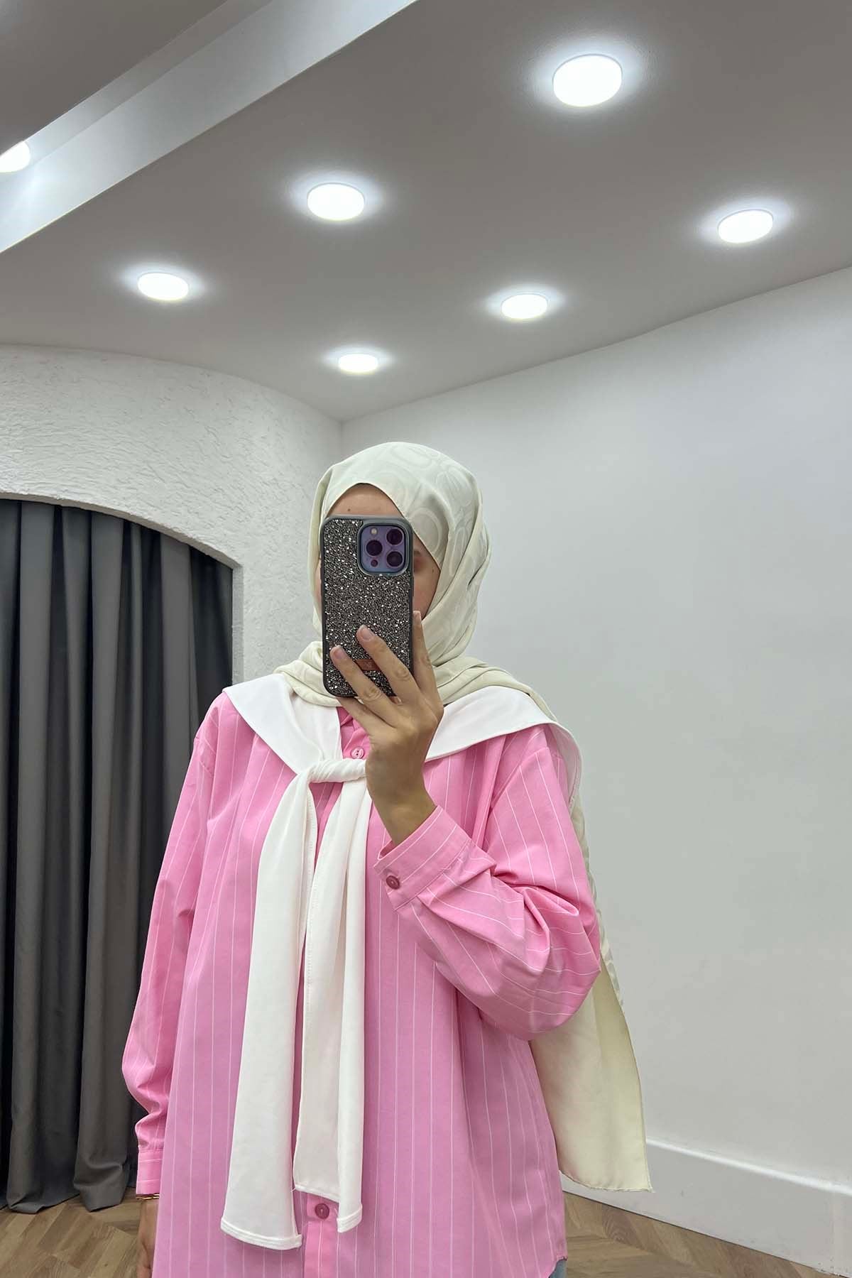 Dik Çizgili Omuz Fular Detaylı Gömlek Pembe