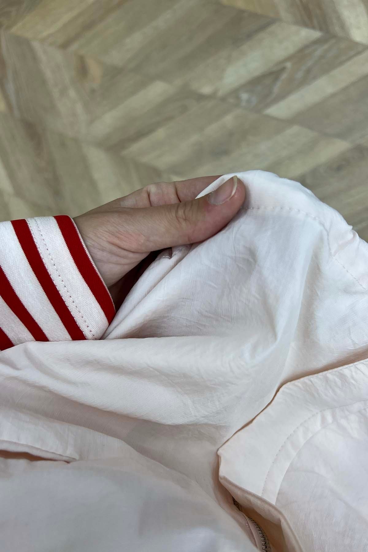 Dik Yaka Cepli Büzgülü Yelek Takım Pembe