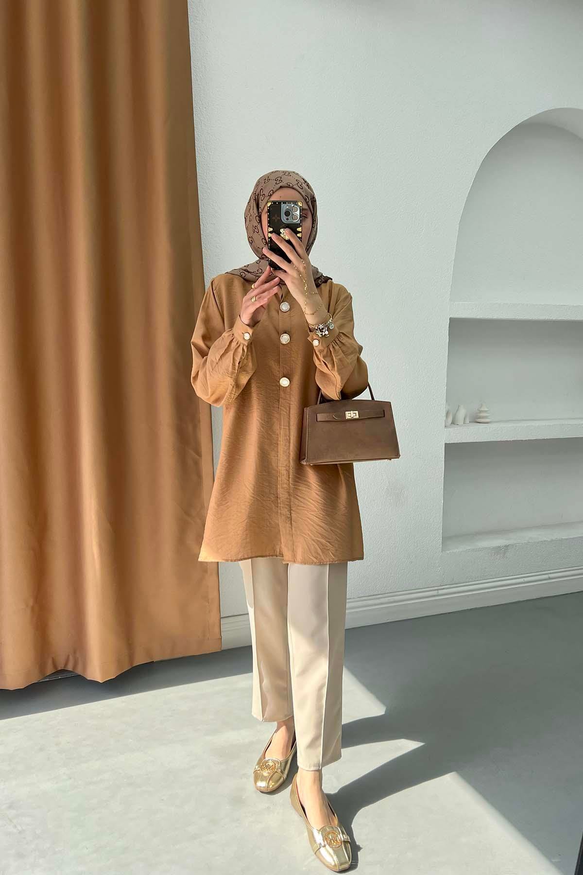 Düğme Detaylı Tunik Camel