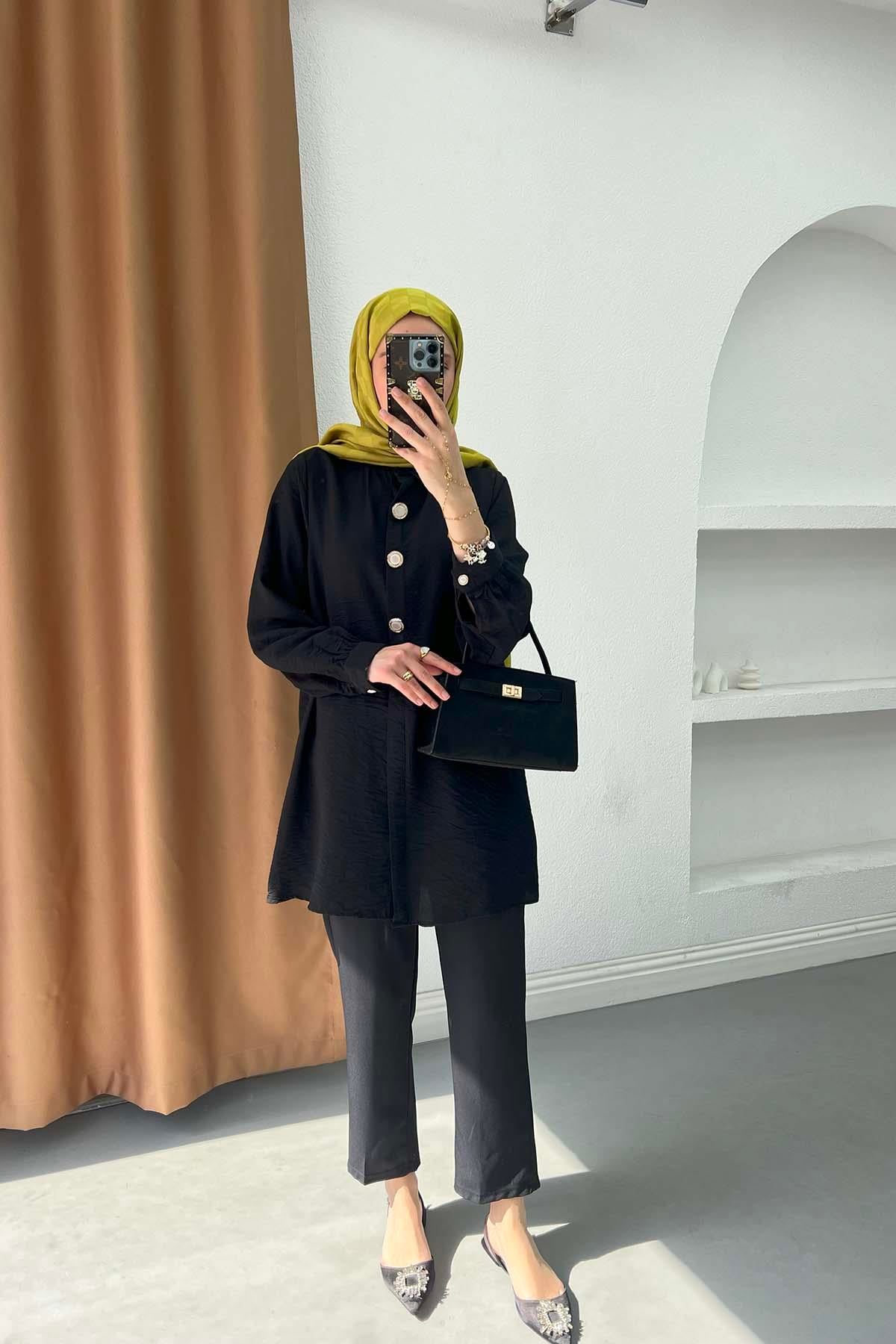 Düğme Detaylı Tunik Siyah