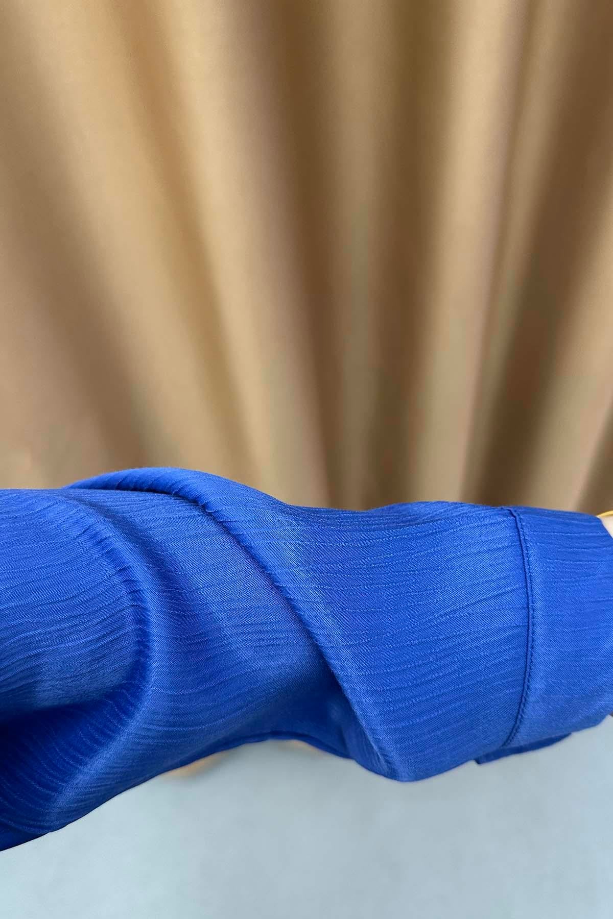 Düz Manşet Çilek Saten Elbise Saks Mavi