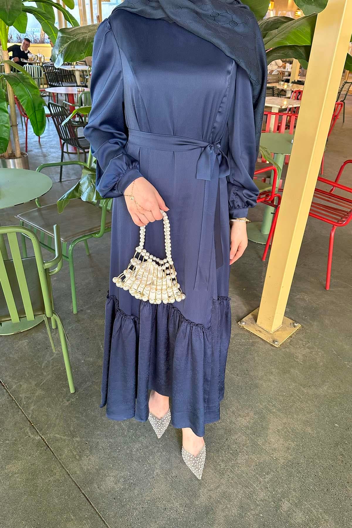 Eteği Desenli Bağlamalı Elbise Lacivert