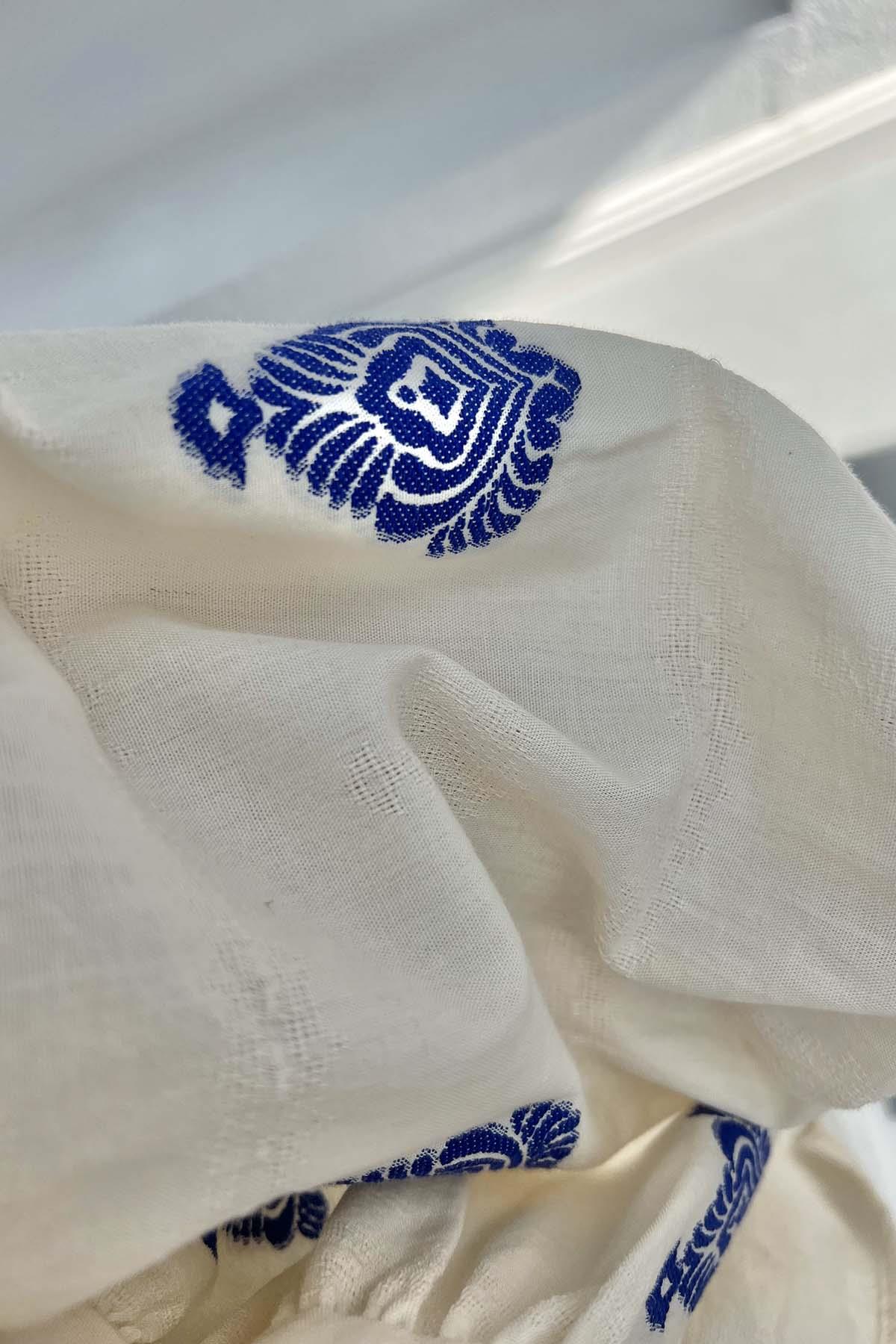 Etnik Desenli Bağlamalı Bluz Lacivert
