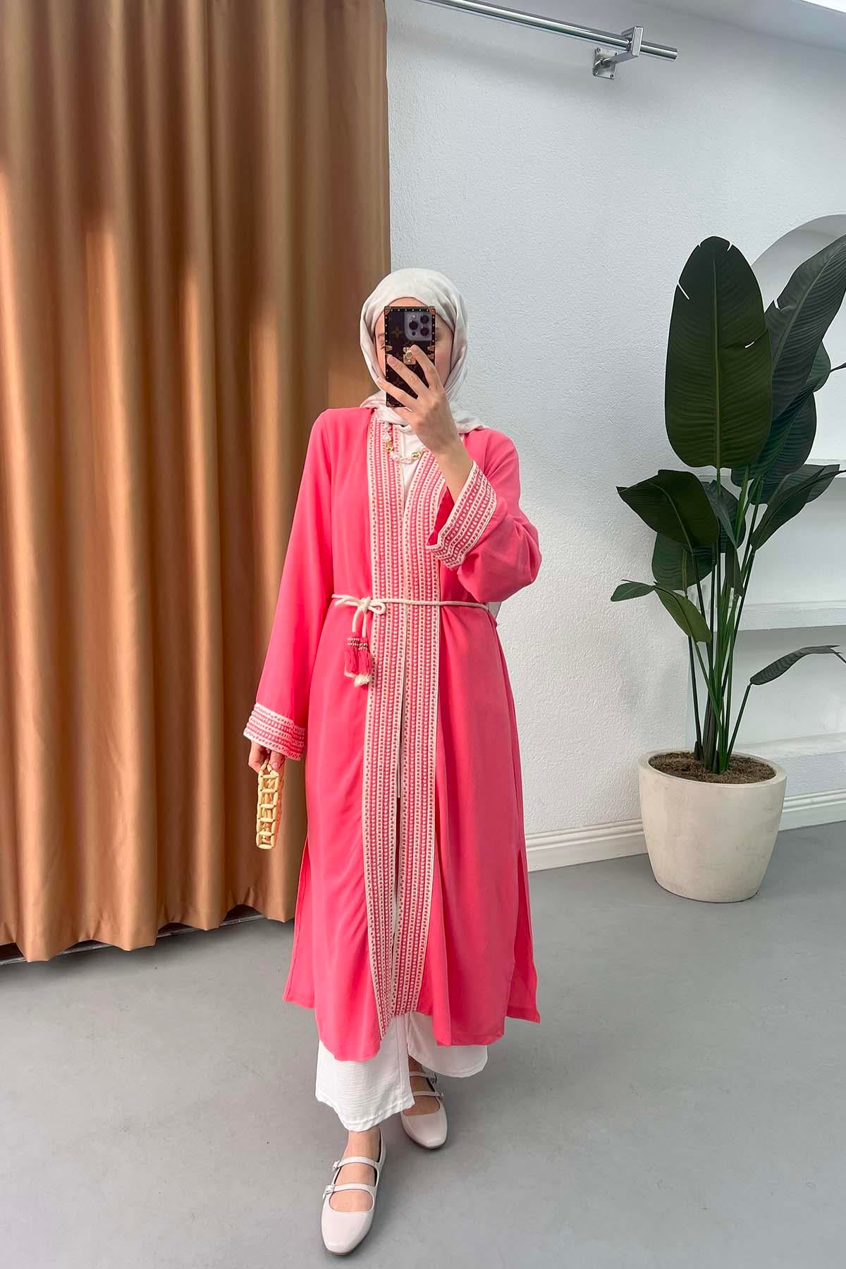 Etnik Şeritli Uzun Kimono Narçiçeği