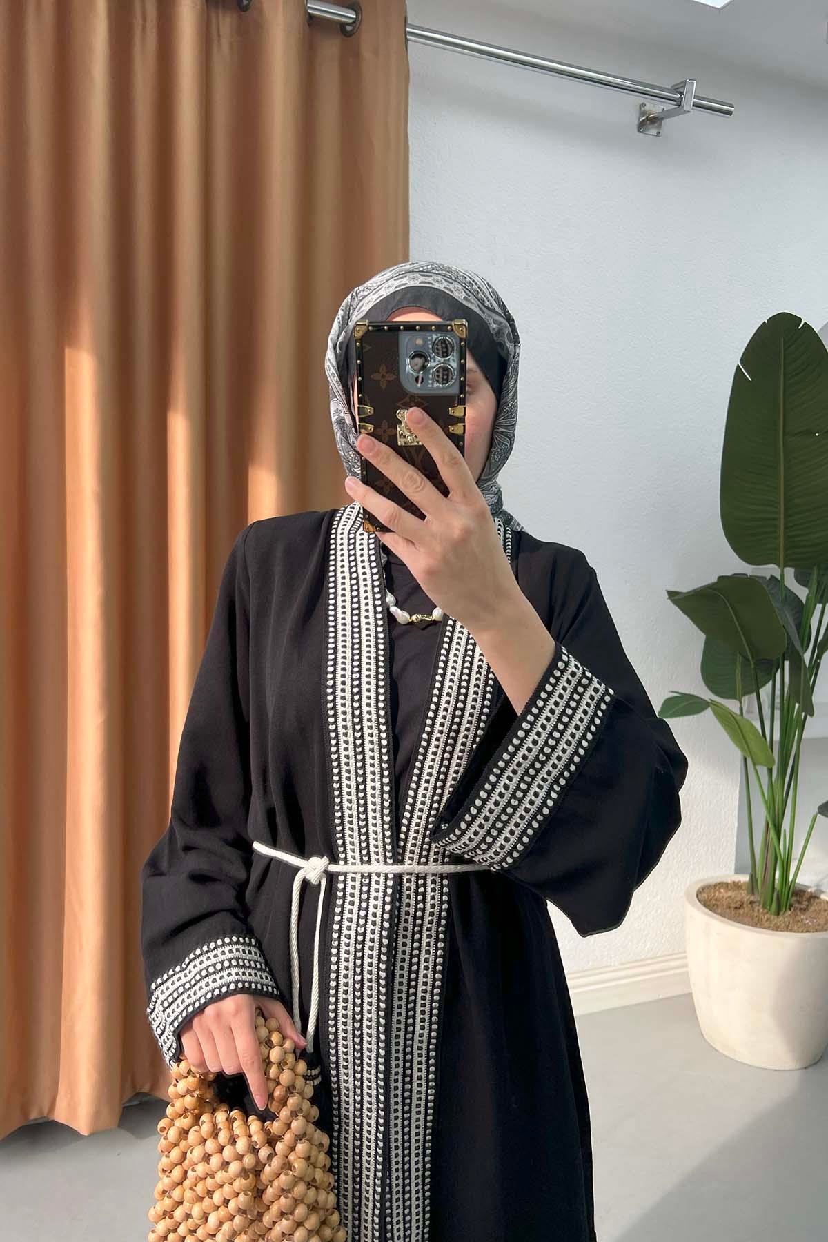 Etnik Şeritli Uzun Kimono Siyah