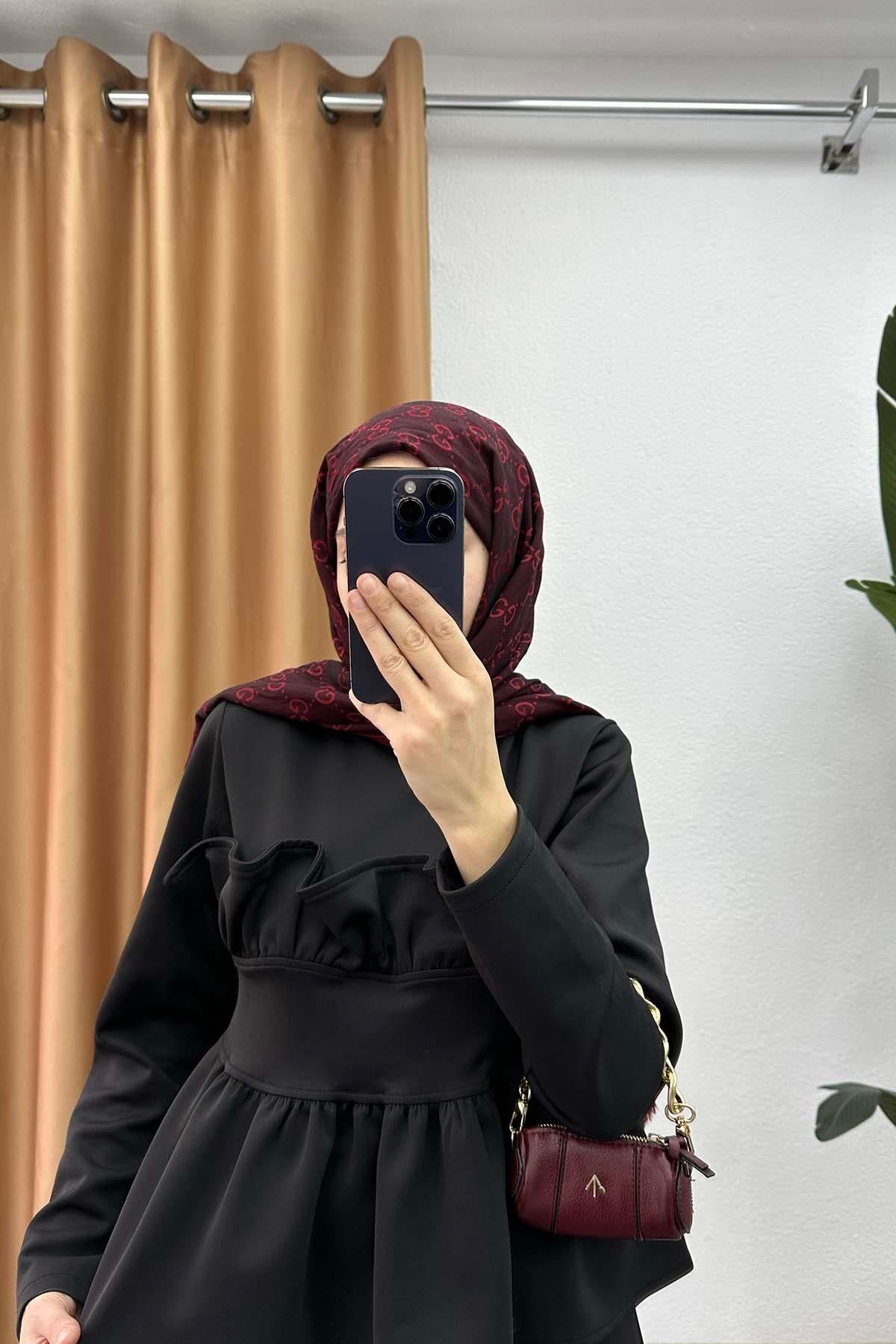 Fırfır Detaylı Etekli Takım Siyah