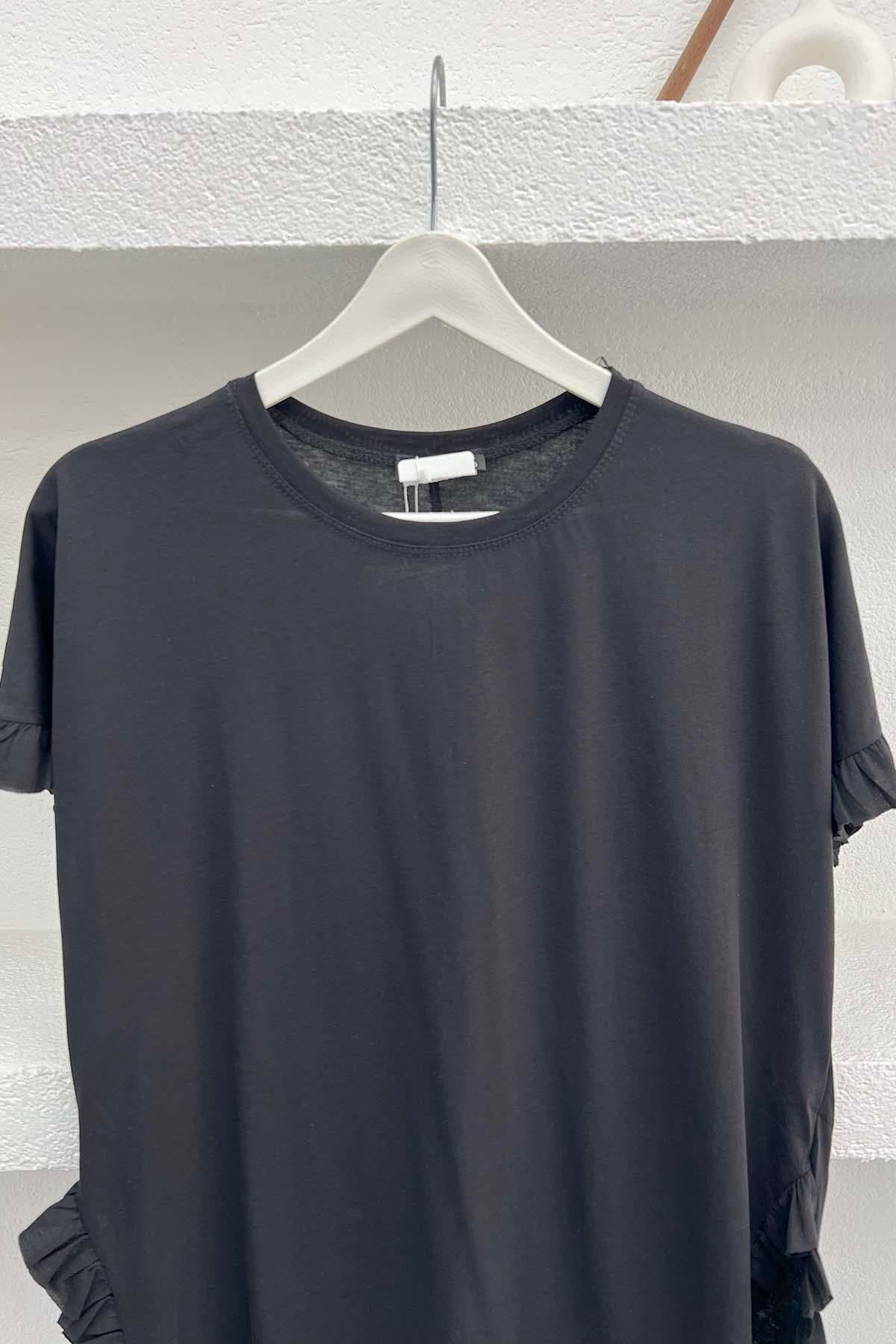 Fırfırlı T-Shirt Siyah