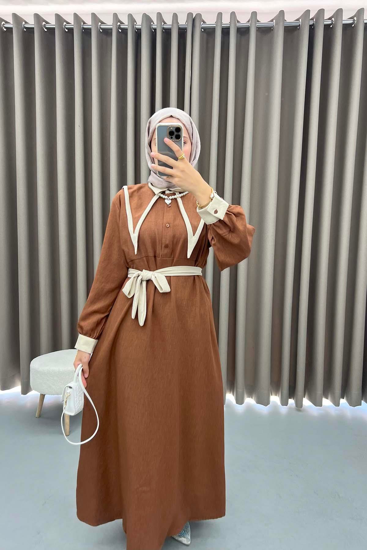 Geniş Yaka Elbise Kahve