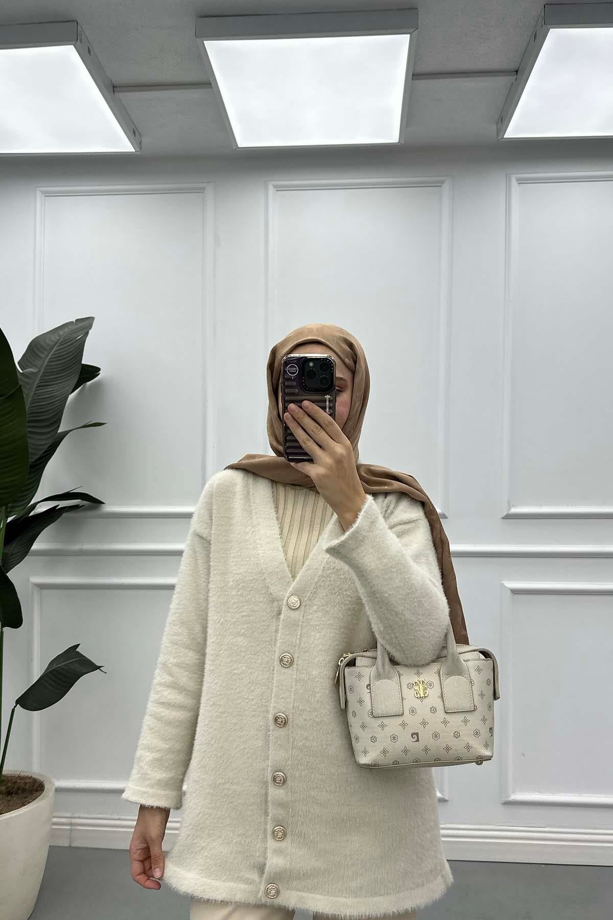 Gold Düğme Angora Hırka Taş