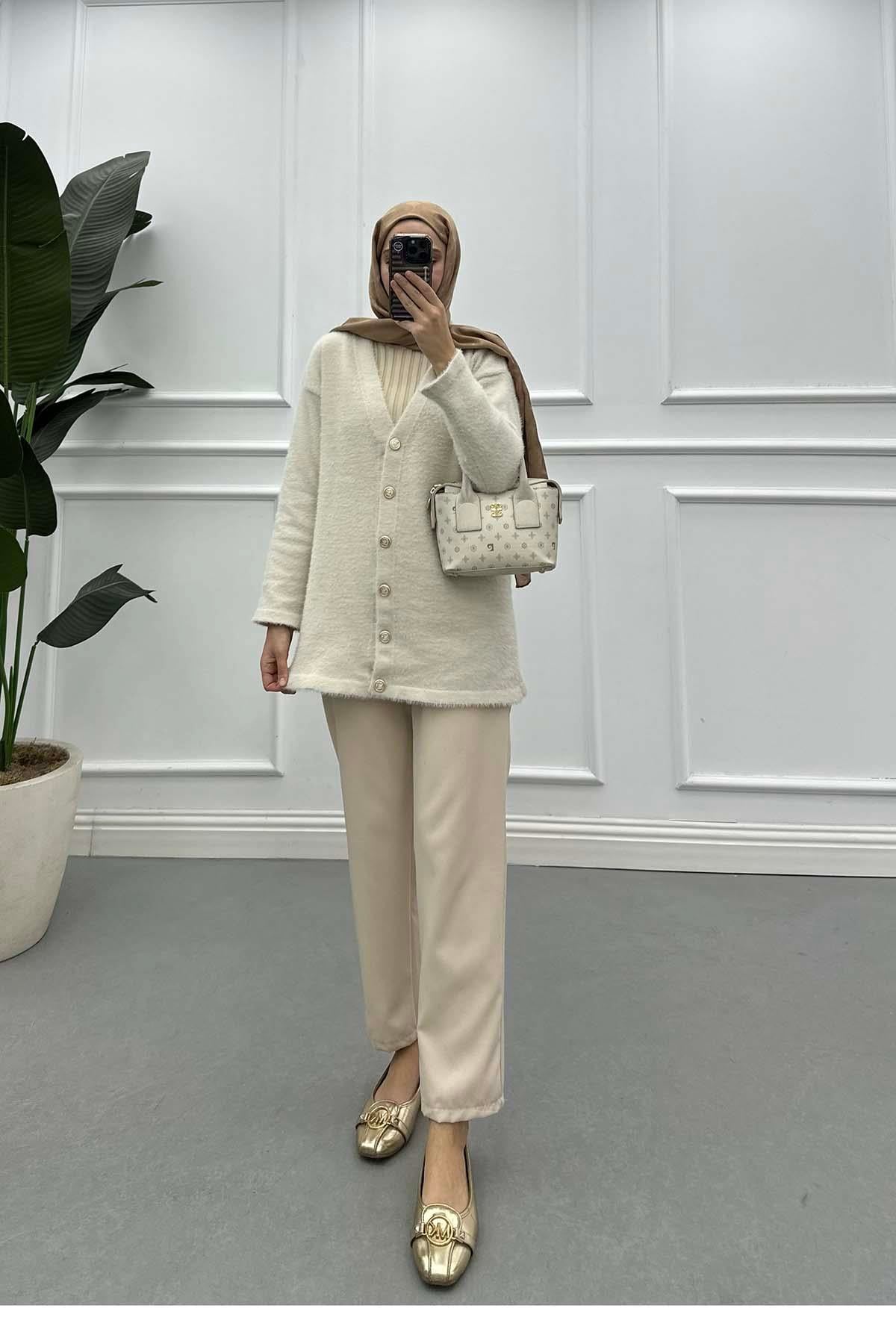 Gold Düğme Angora Hırka Taş