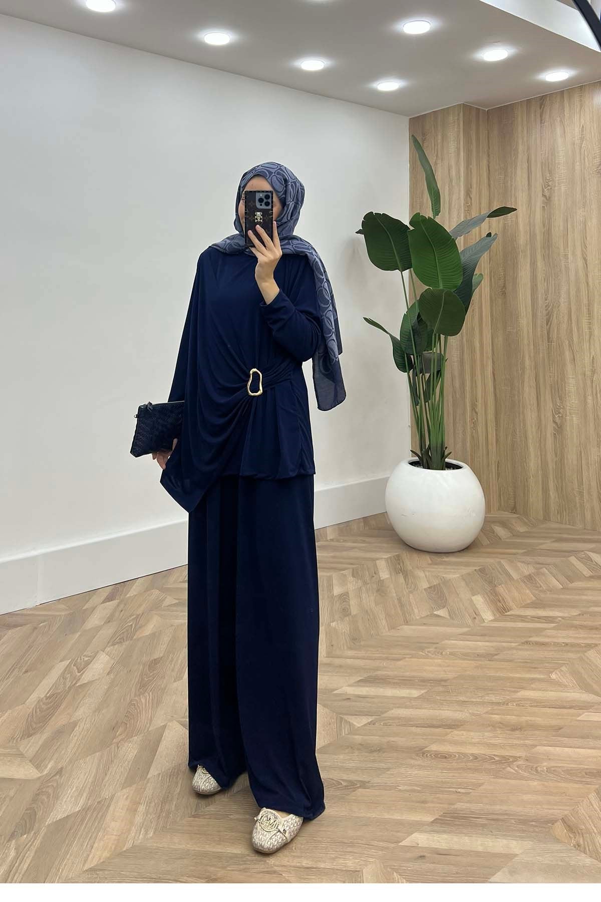 Gold Toka Detaylı Modern Takım Saks Mavi