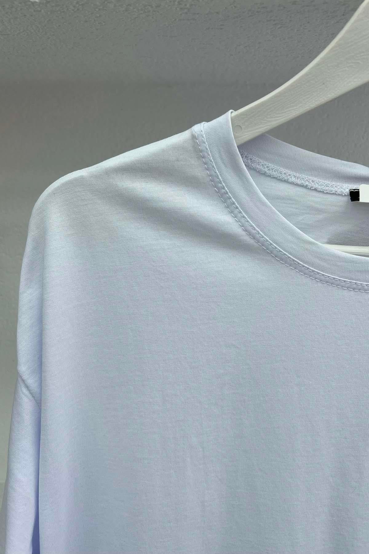 Gül Figürlü T-Shirt Beyaz