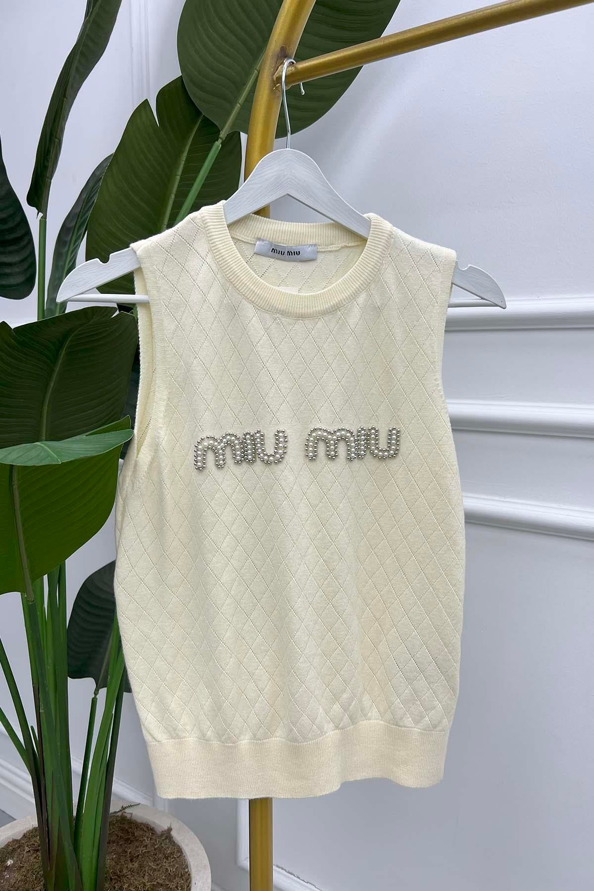 İncili Süveter Ekru