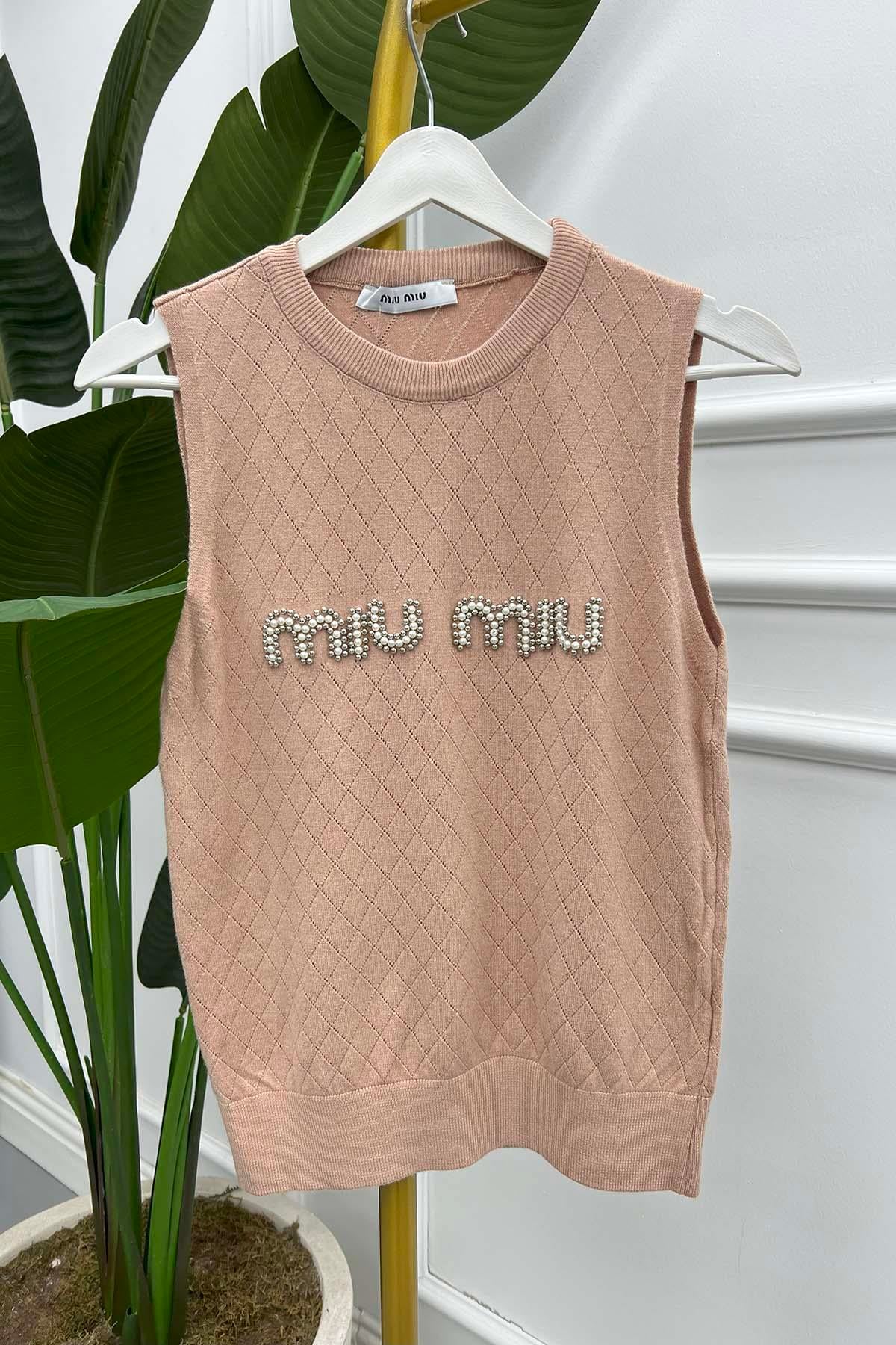 İncili Süveter Sütlü Kahve