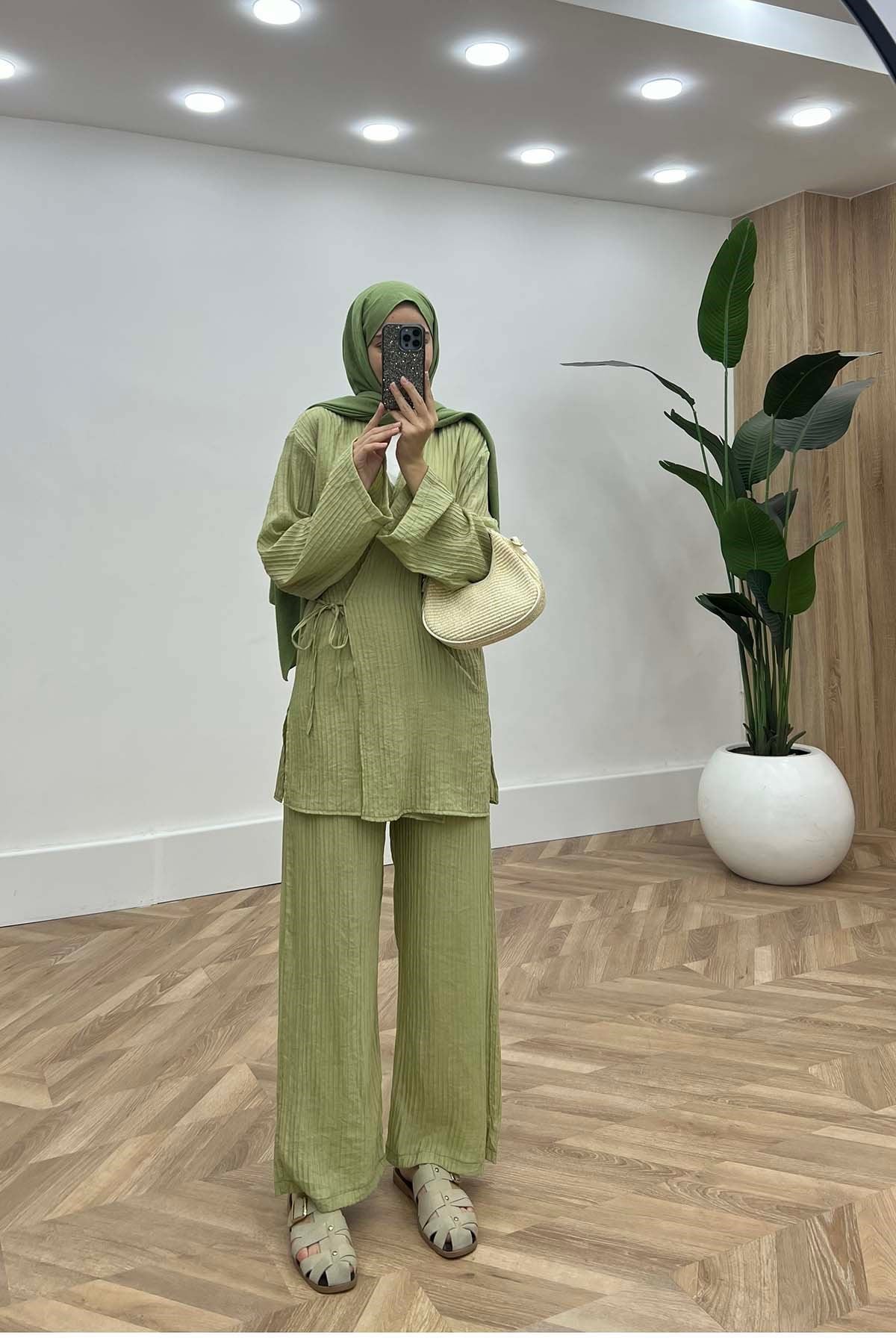 Kabartma Çizgili Kimono Çilek Takım Su Yeşili
