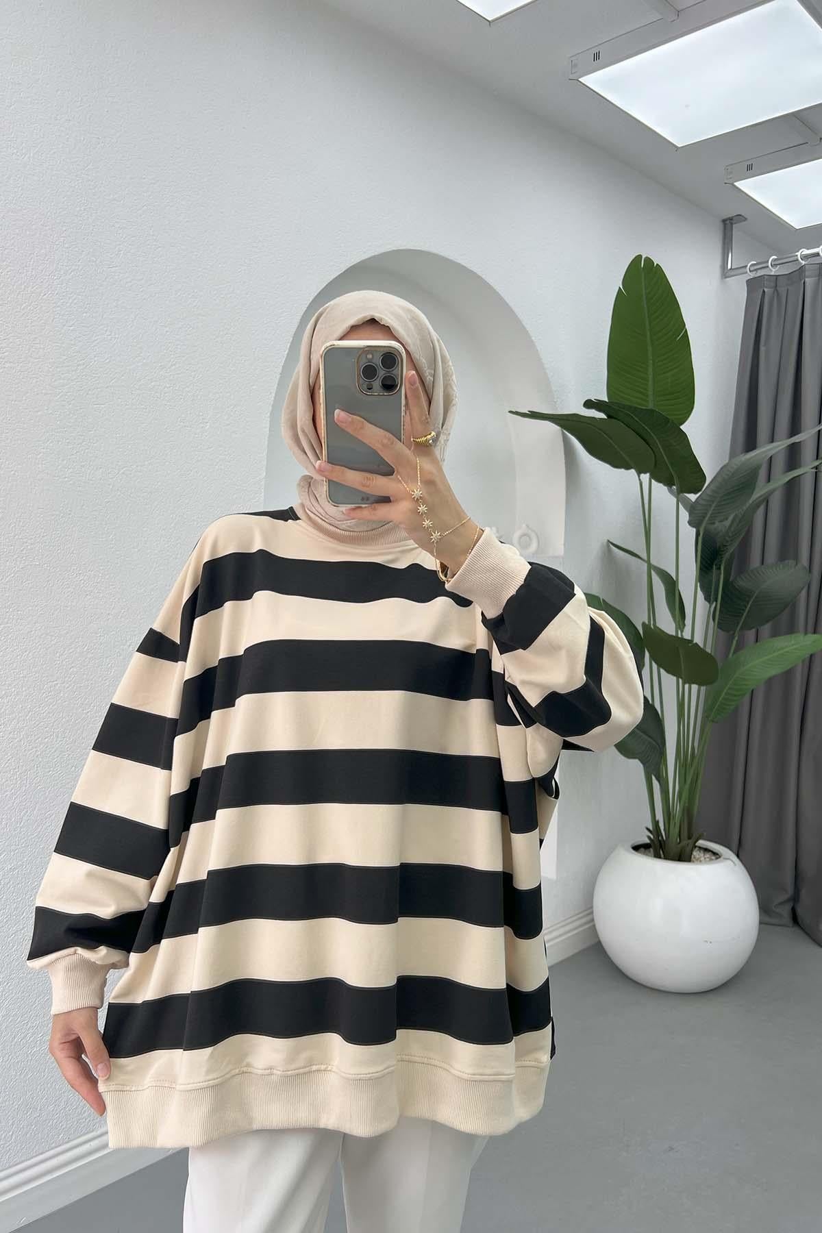 Kalın Çizgili Oversize Sweatshirt Siyah
