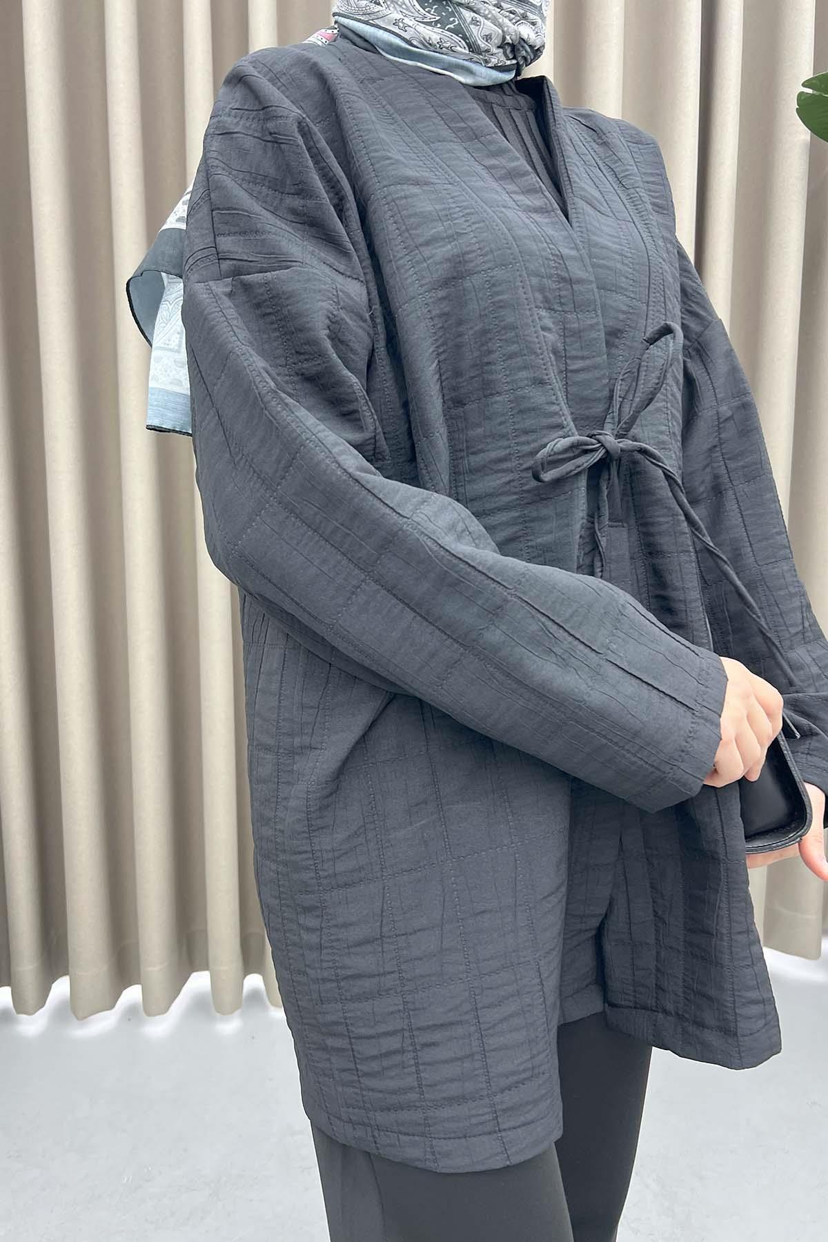 Kapitone Bağlamalı Kimono Siyah