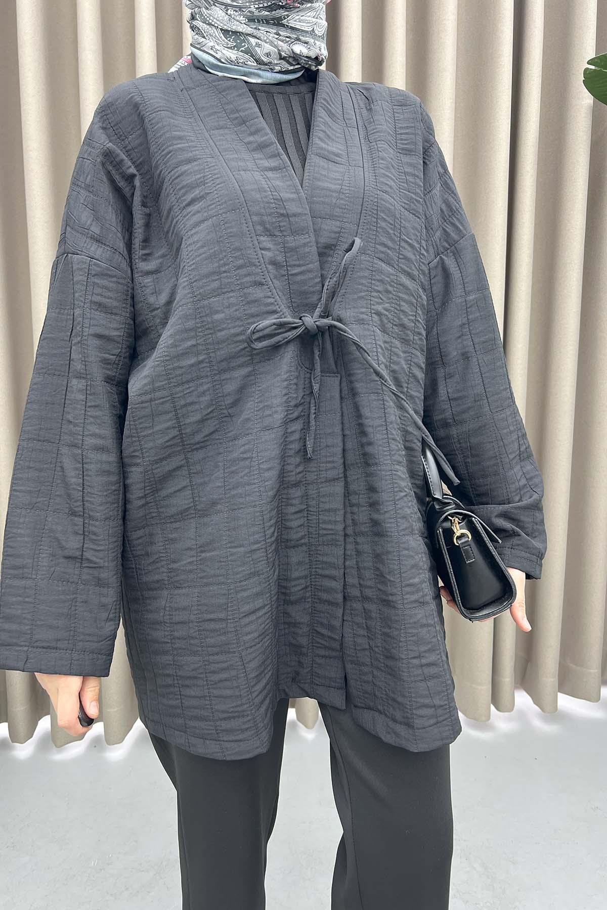 Kapitone Bağlamalı Kimono Siyah
