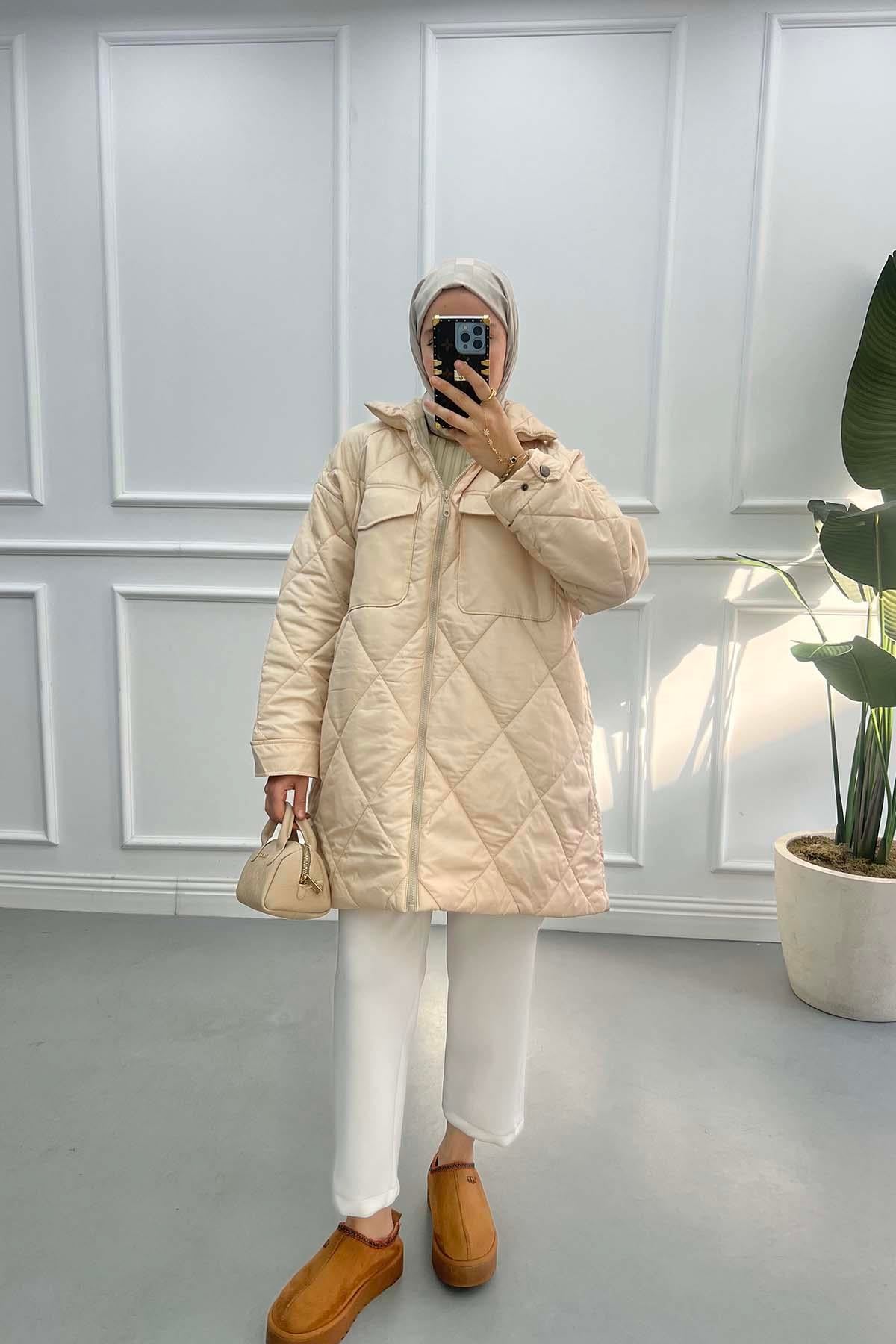 Kapitone Oversize Mont Bej