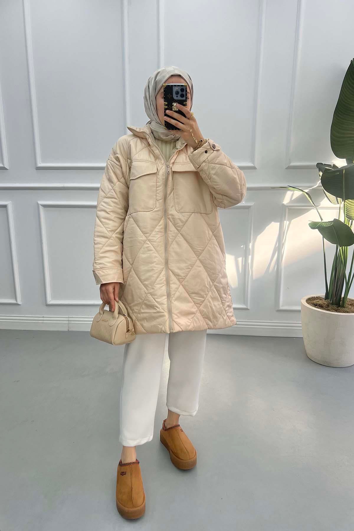 Kapitone Oversize Mont Bej