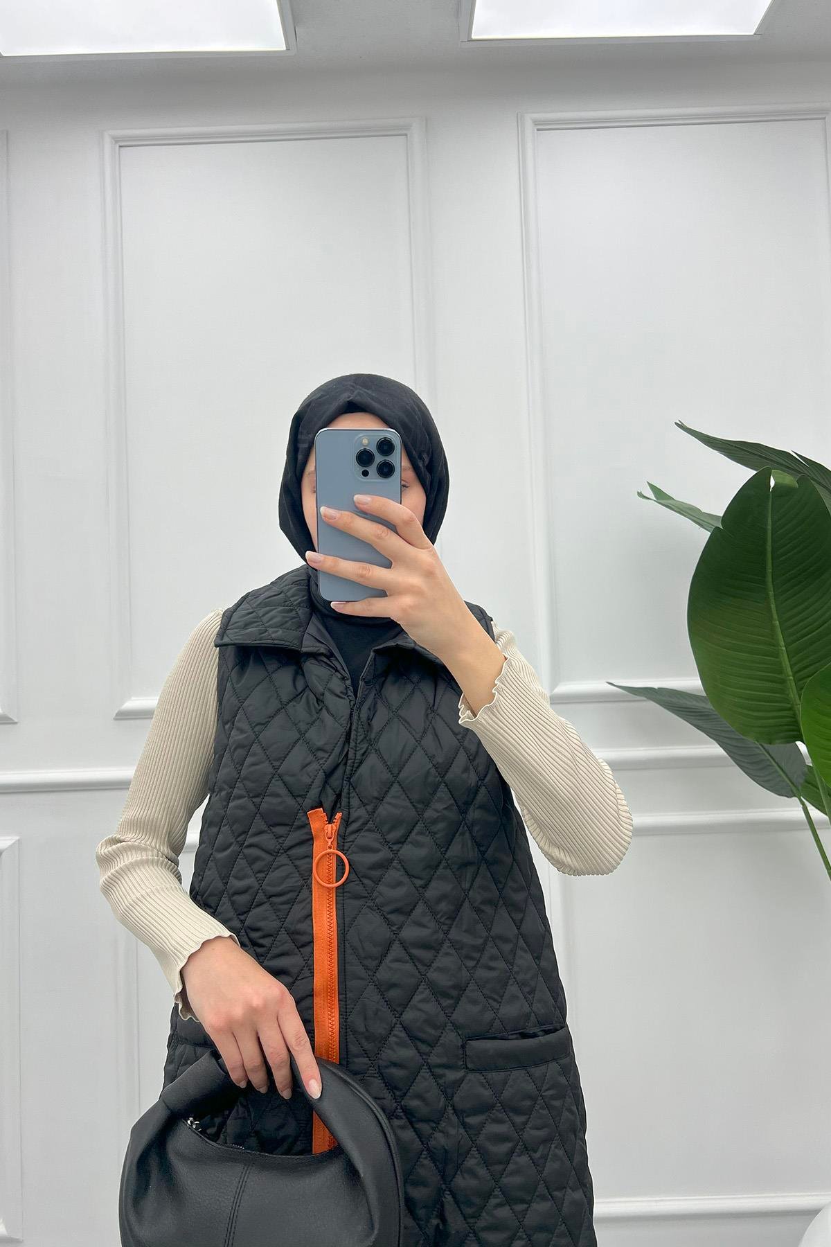 Kapitone Yelek Siyah